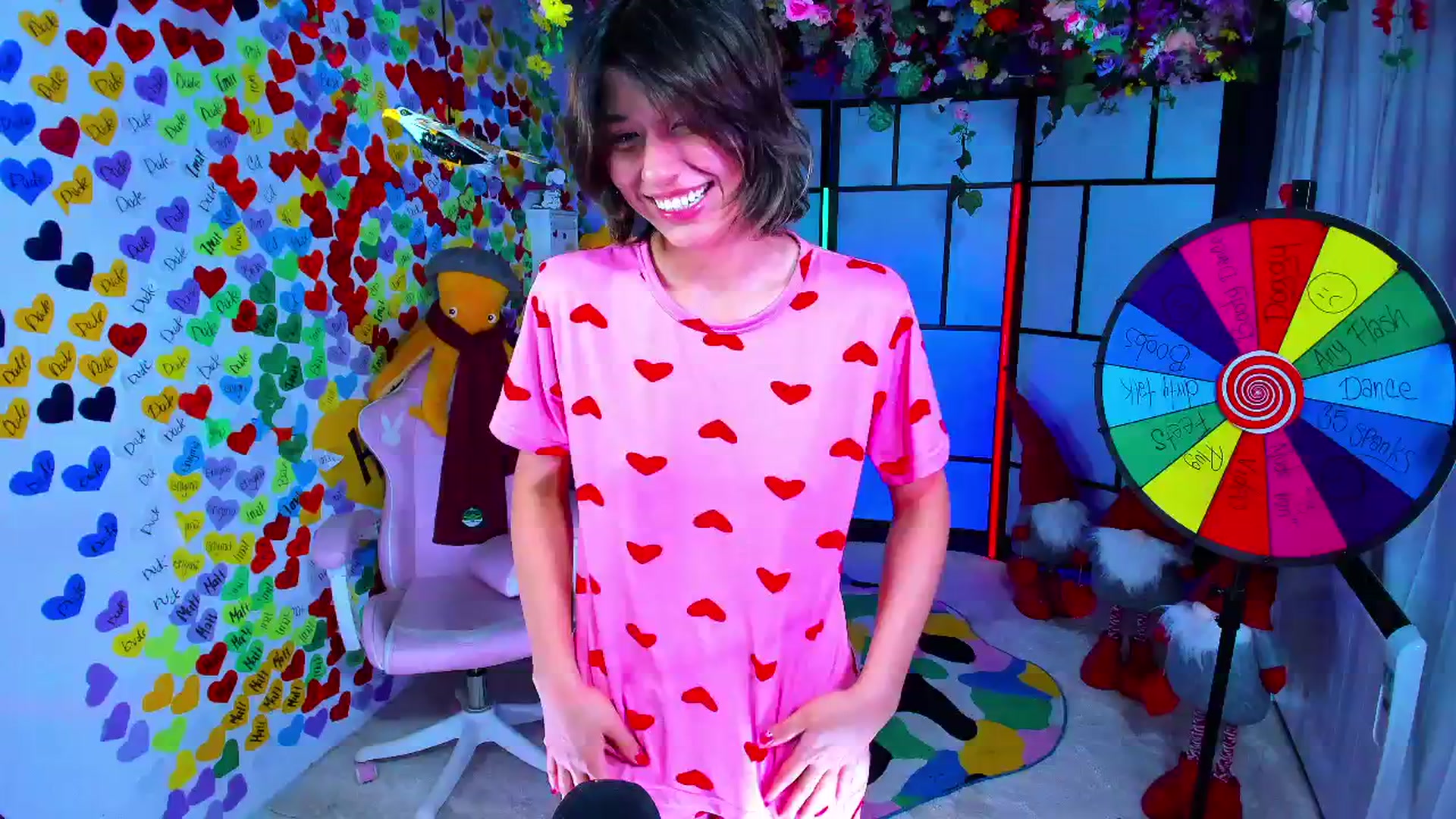 Gallery image thumbnail from Agostinha_Red's myfreecams stream on, 05/21/2025, 15:58 image 20 of 20