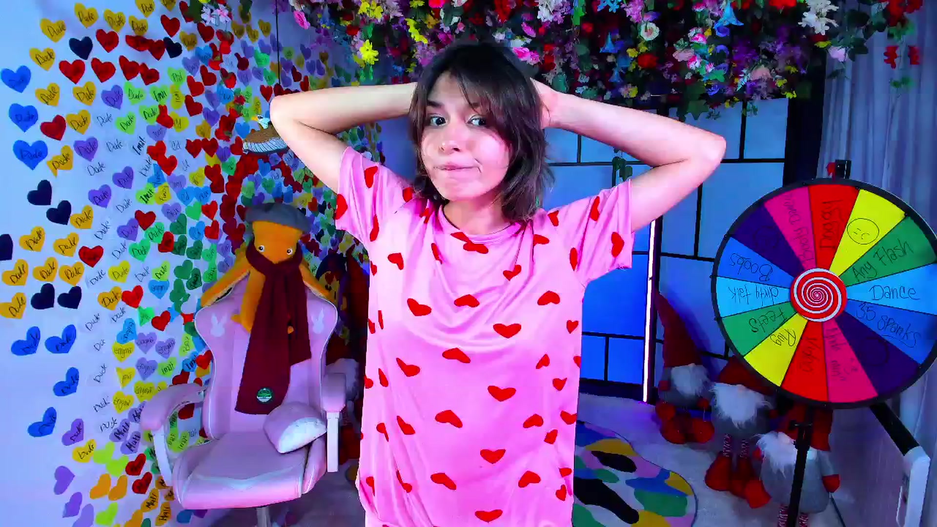 Gallery image thumbnail from Agostinha_Red's myfreecams stream on, 05/21/2025, 15:58 image 11 of 20