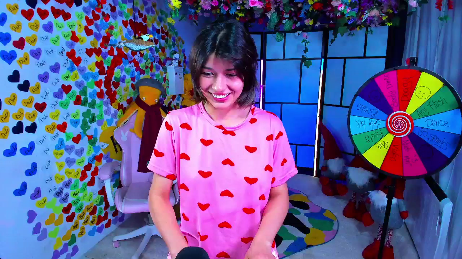 Gallery image thumbnail from Agostinha_Red's myfreecams stream on, 05/21/2025, 16:12 image 4 of 20