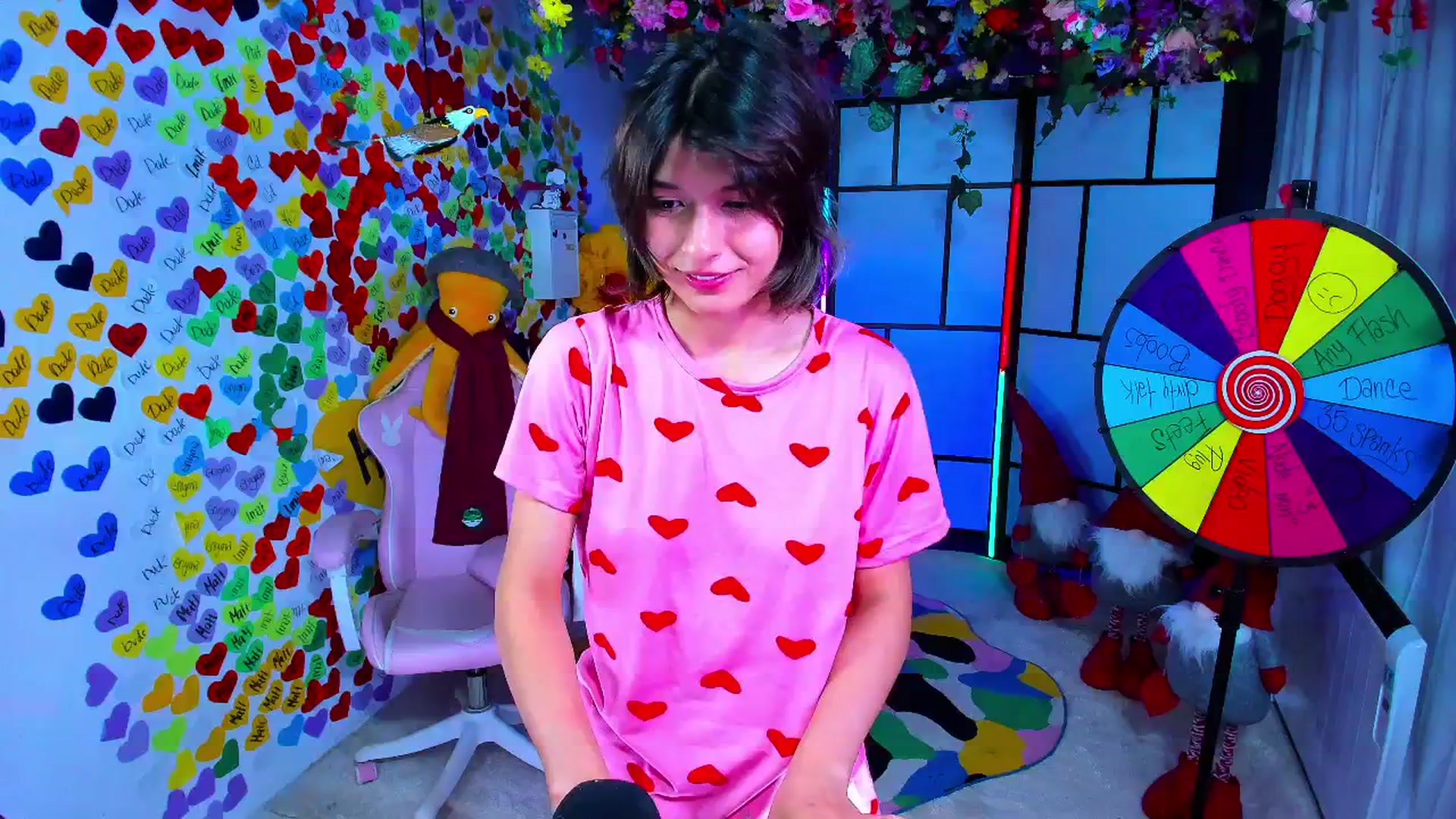 Gallery image thumbnail from Agostinha_Red's myfreecams stream on, 05/21/2025, 16:12 image 12 of 20