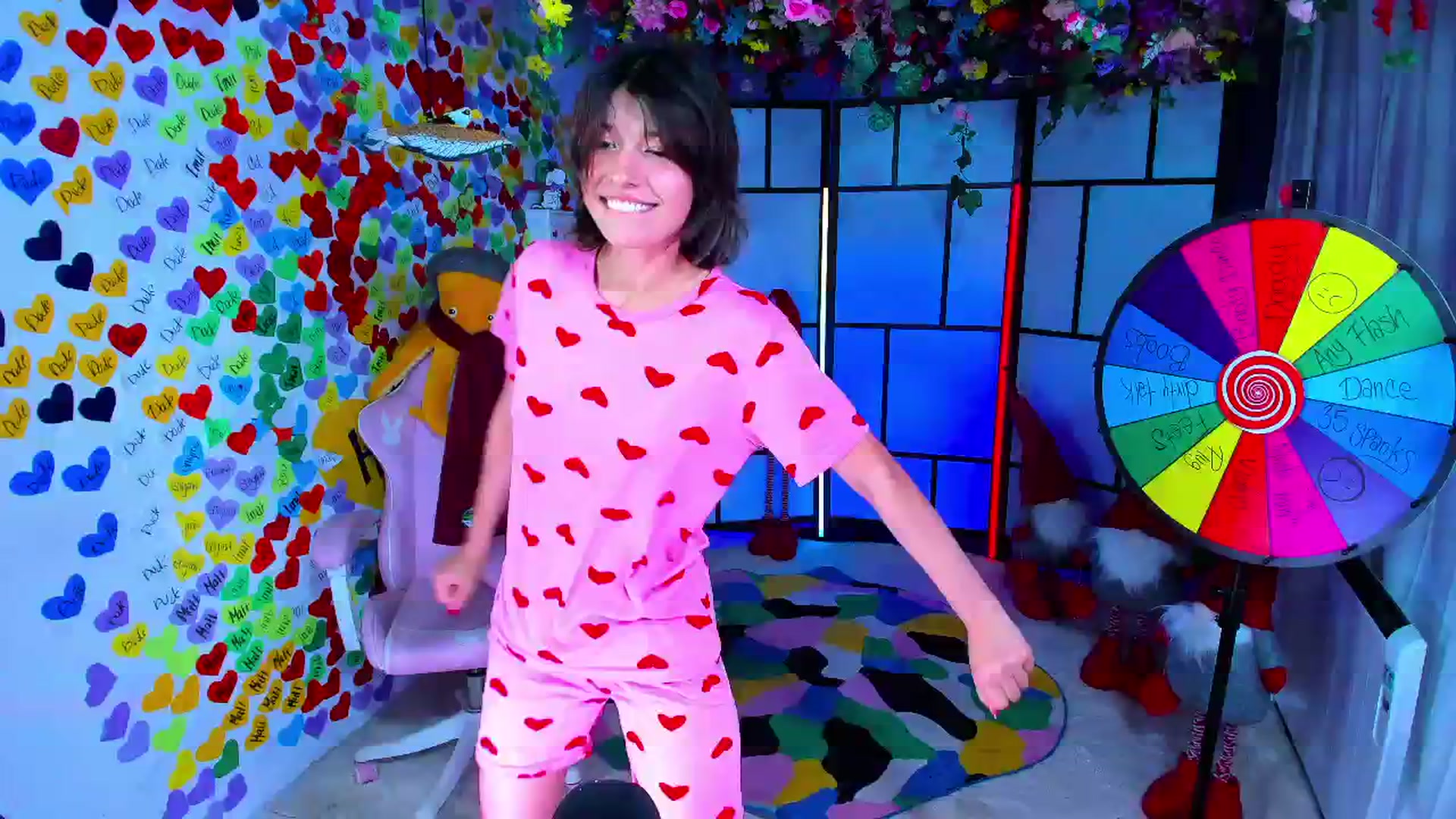 Gallery image thumbnail from Agostinha_Red's myfreecams stream on, 05/21/2025, 16:12 image 3 of 20