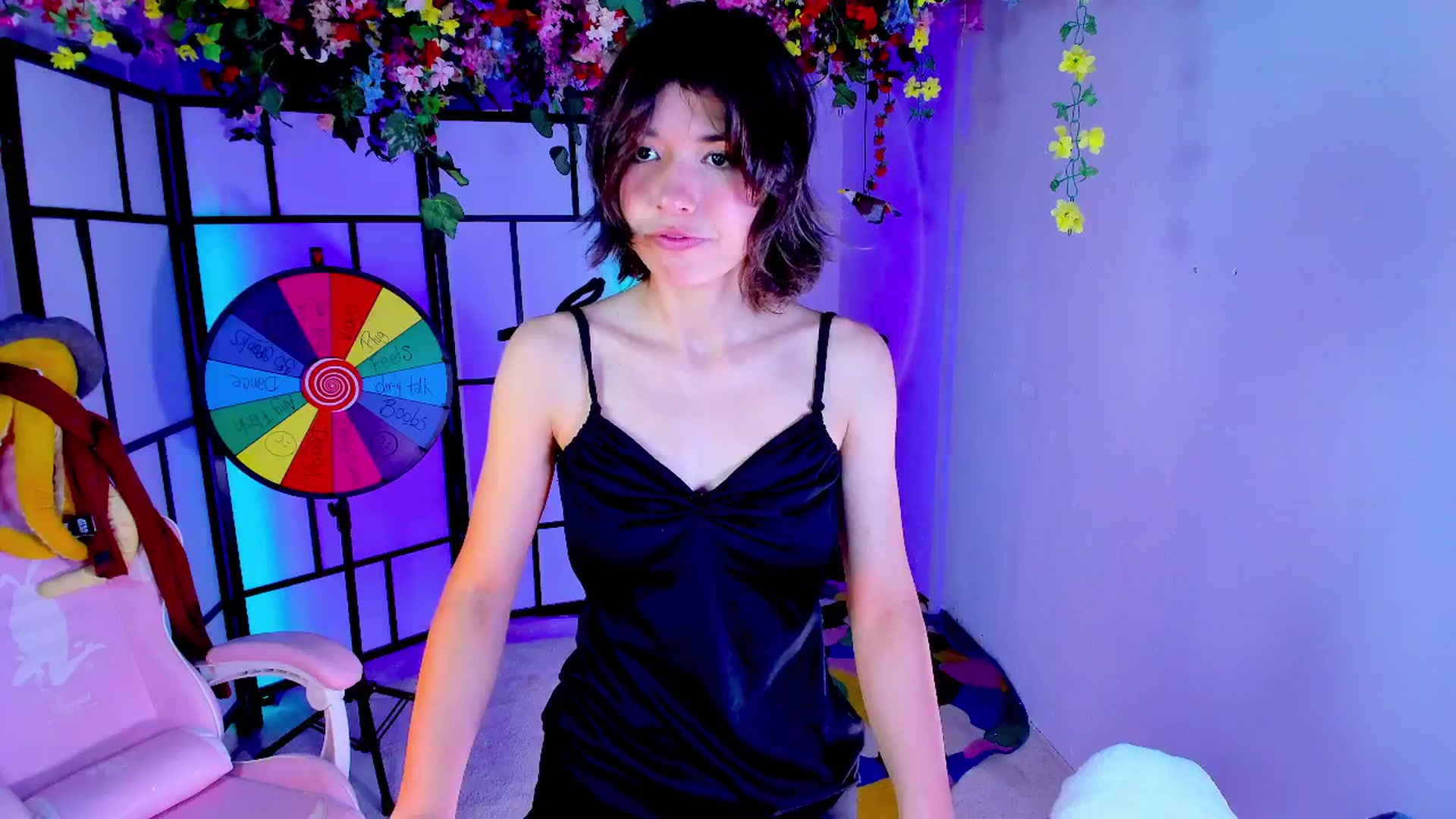 Gallery image thumbnail from Agostinha_Red's myfreecams stream on, 06/03/2025, 08:35 image 16 of 20