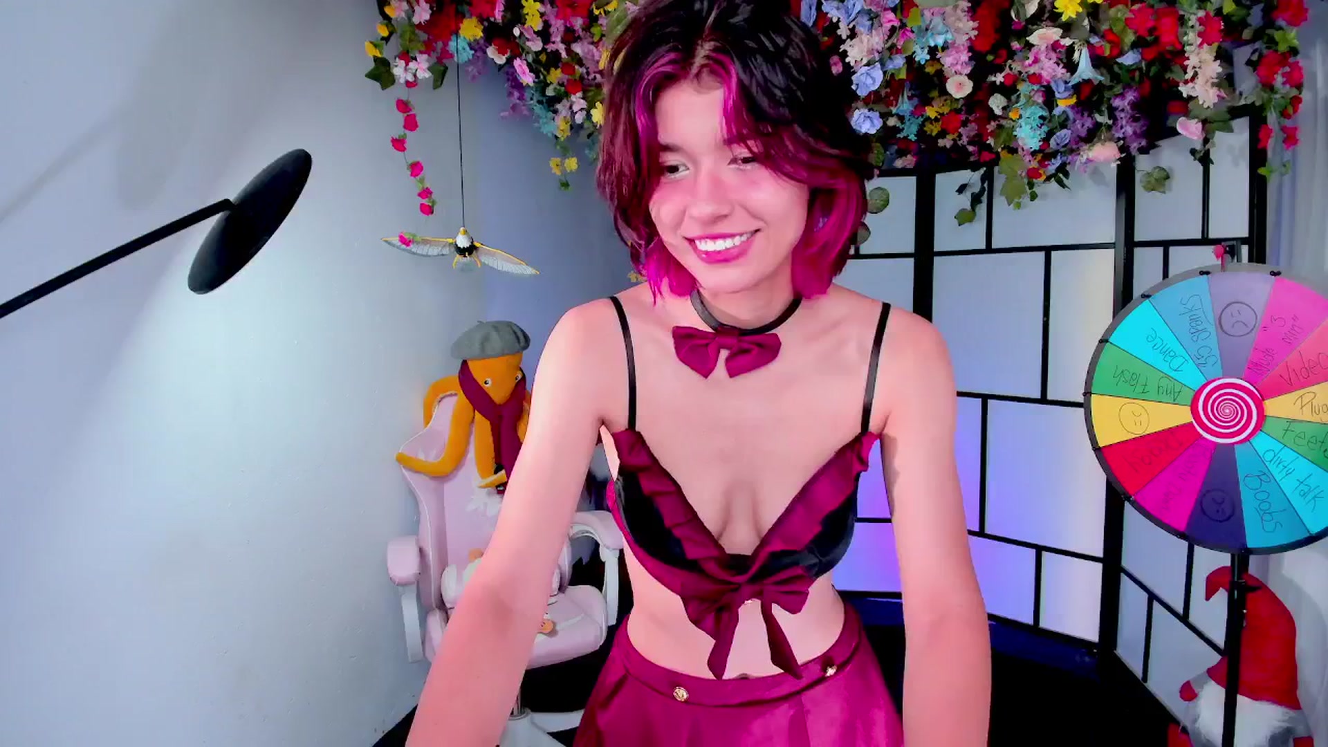 Gallery image thumbnail from Agostinha_Red's myfreecams stream on, 06/21/2025, 11:01 image 15 of 20