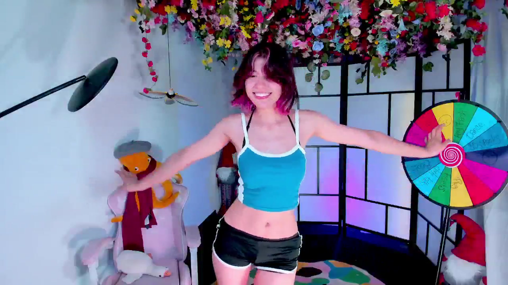 Gallery image thumbnail from Agostinha_Red's myfreecams stream on, 06/26/2025, 16:07 image 4 of 20