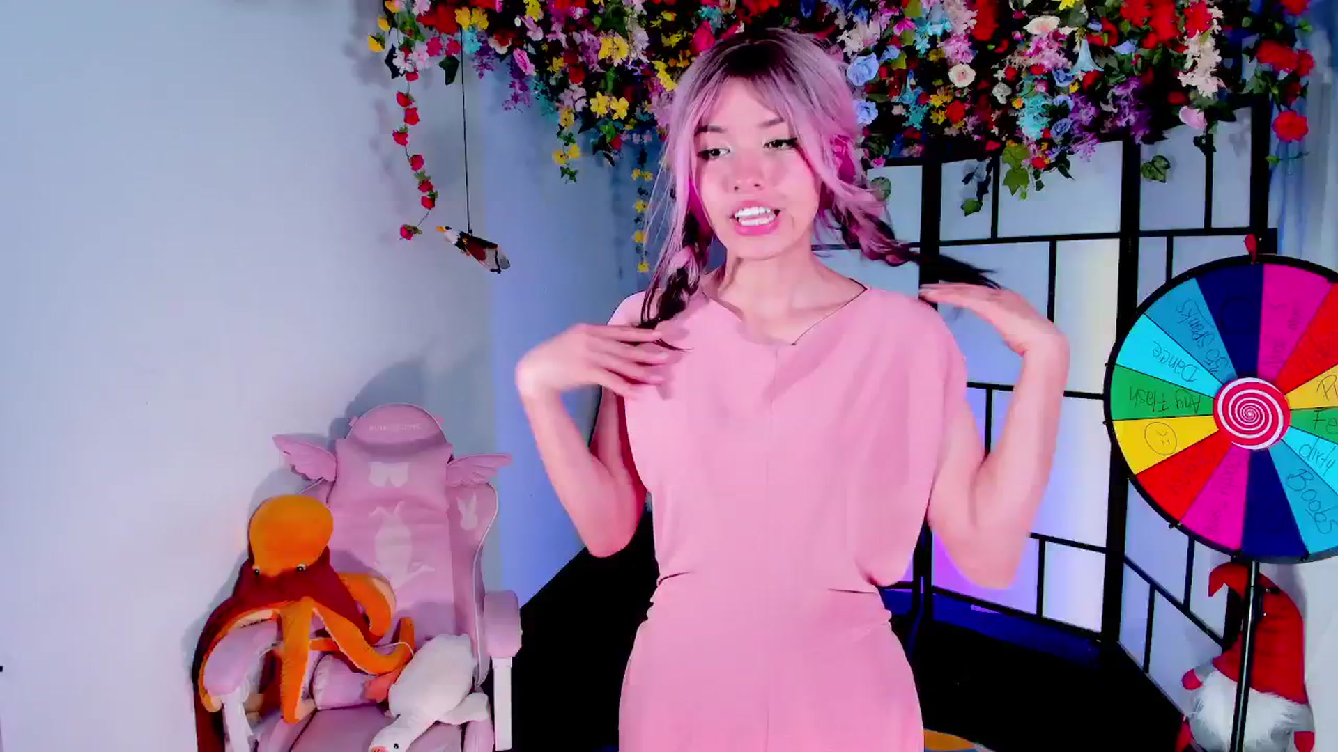 Gallery image thumbnail from Agostinha_Red's myfreecams stream on, 06/27/2025, 23:32 image 5 of 20