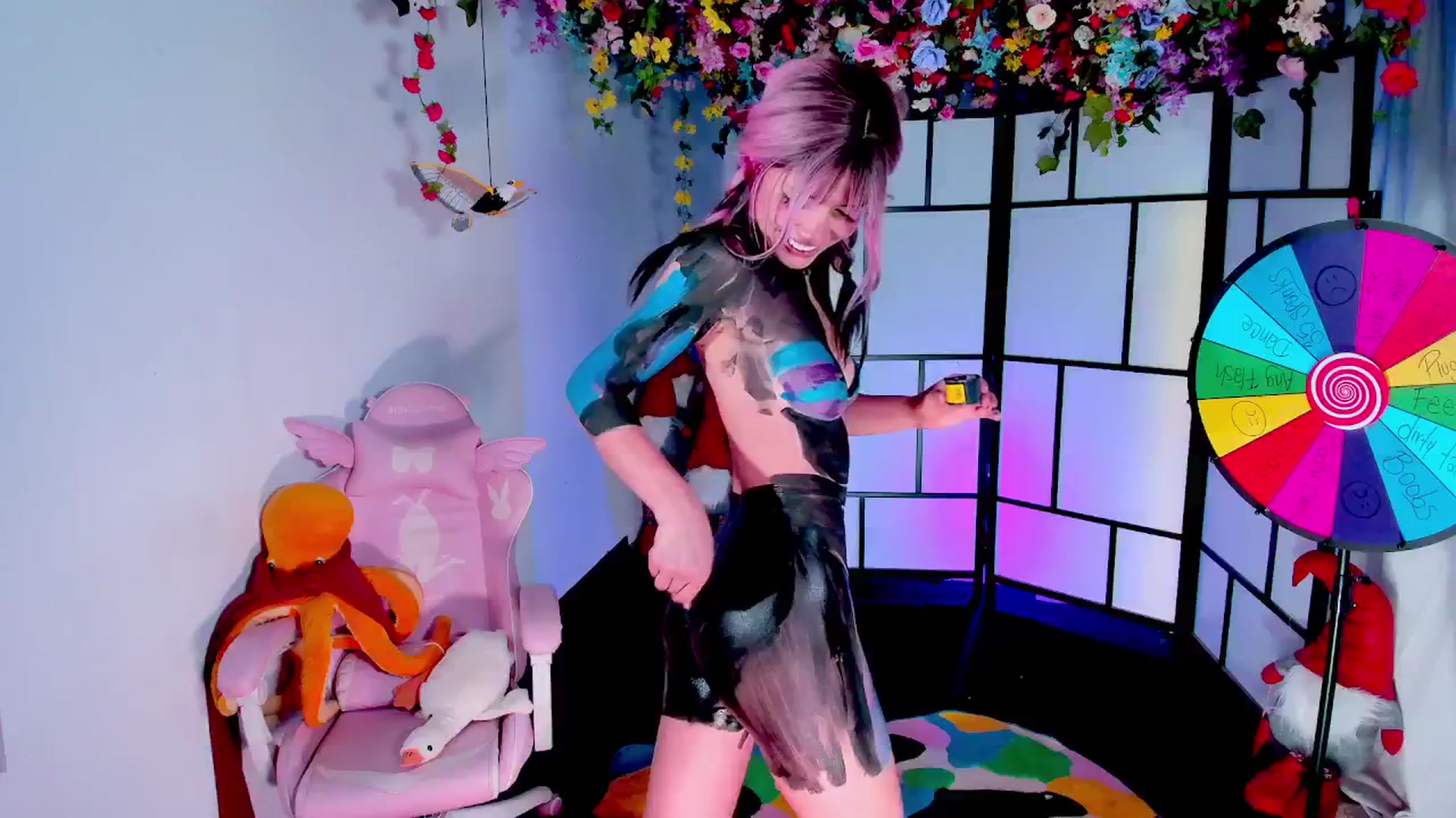Gallery image thumbnail from Agostinha_Red's myfreecams stream on, 06/27/2025, 23:32 image 14 of 20