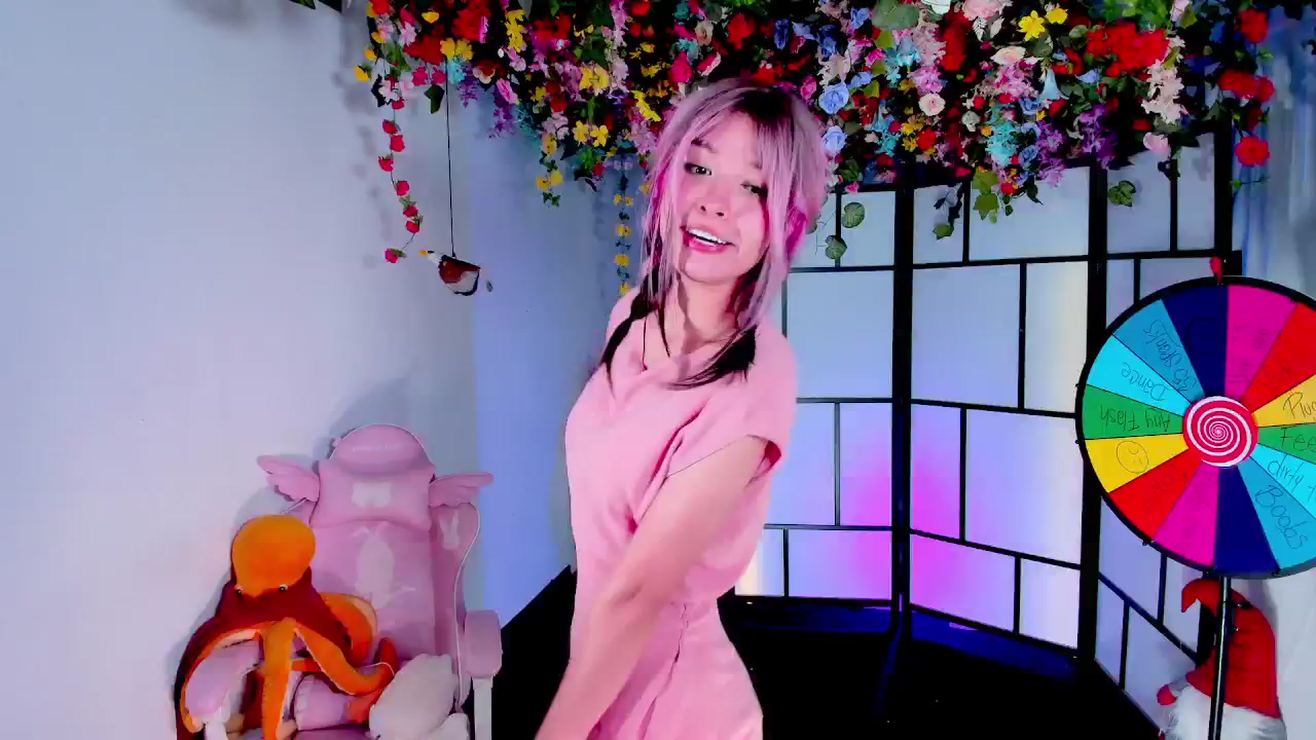 Gallery image thumbnail from Agostinha_Red's myfreecams stream on, 06/27/2025, 23:32 image 6 of 20