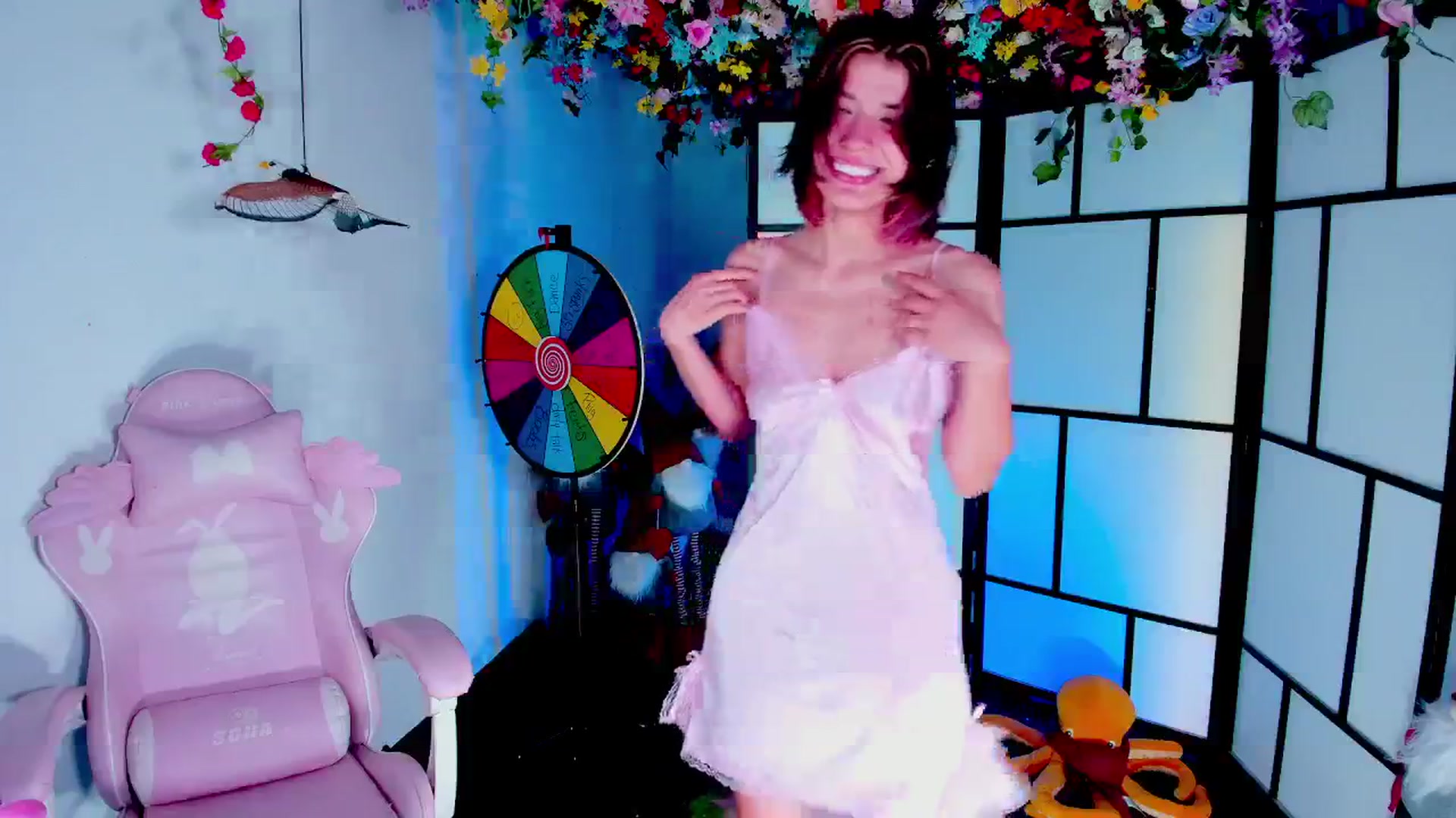 Gallery image thumbnail from Agostinha_Red's myfreecams stream on, 07/08/2025, 05:27 image 8 of 20
