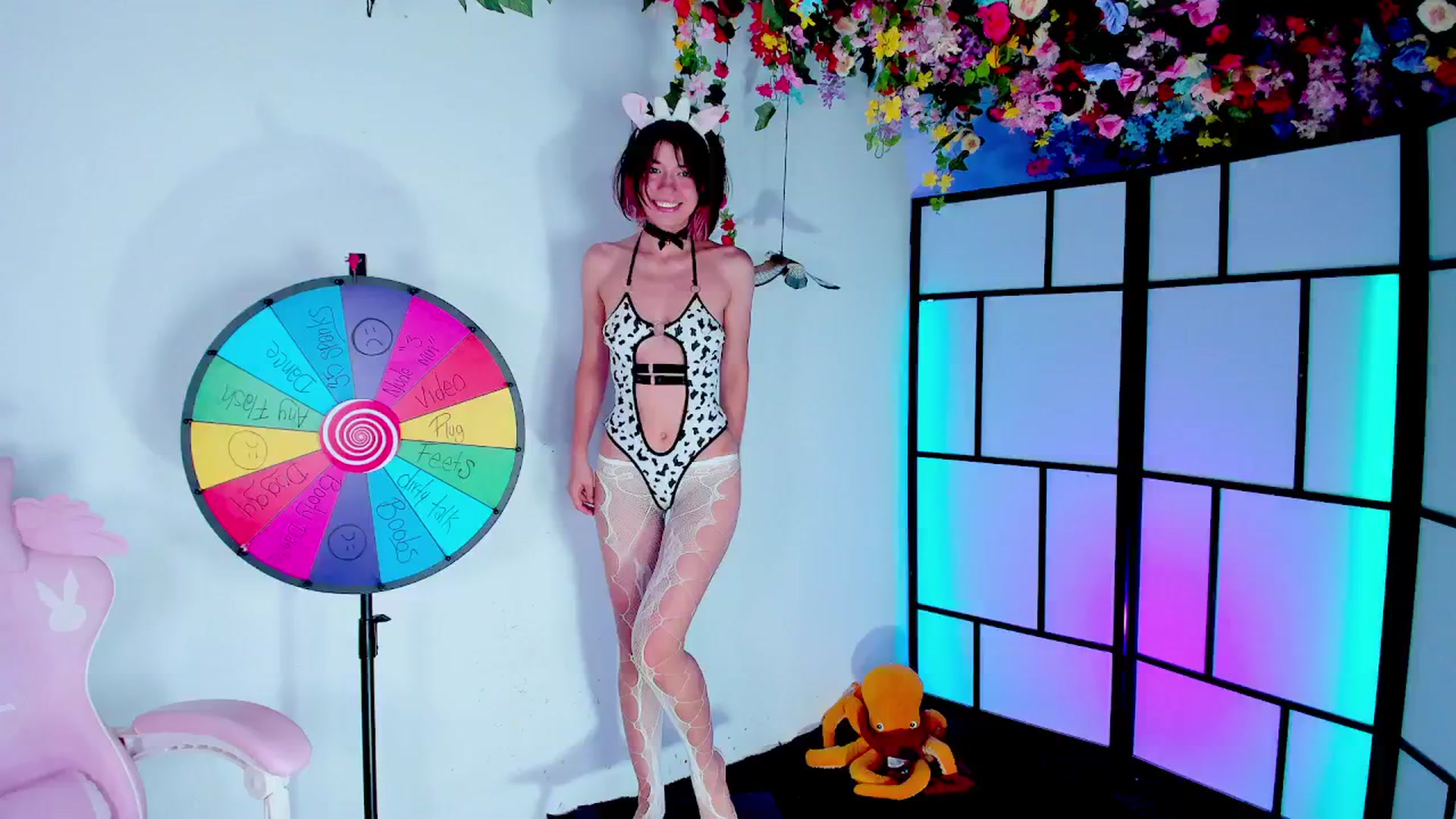 Gallery image thumbnail from Agostinha_Red's myfreecams stream on, 07/11/2025, 02:39 image 2 of 20