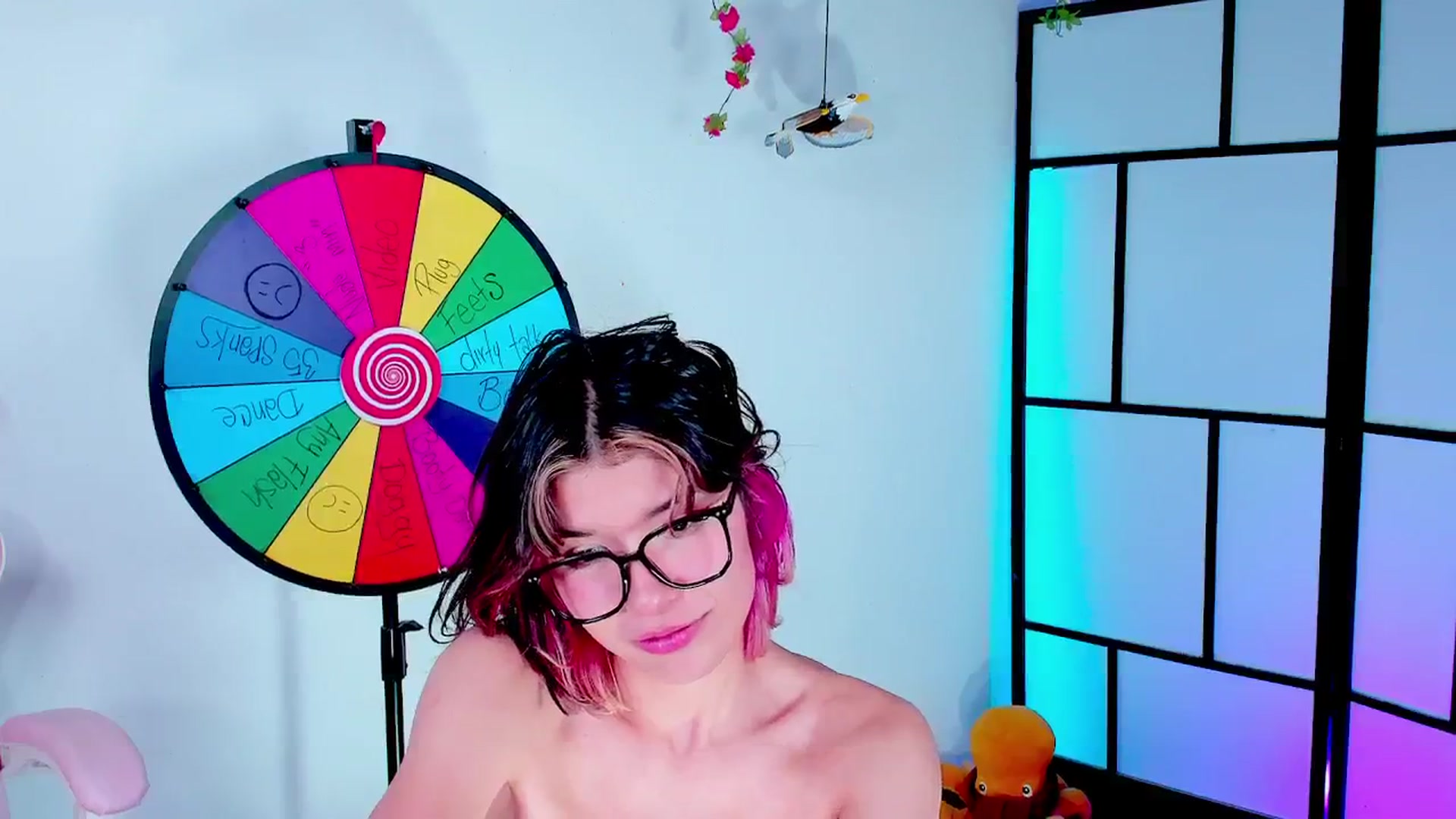 Gallery image thumbnail from Agostinha_Red's myfreecams stream on, 07/15/2025, 07:03 image 14 of 20