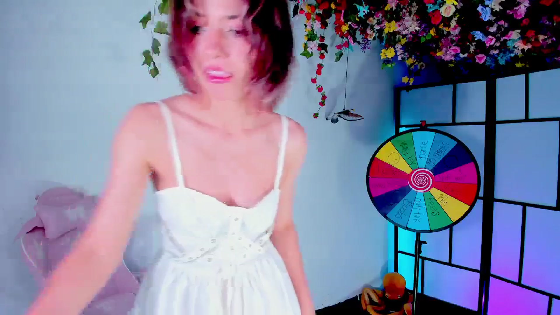 Gallery image thumbnail from Agostinha_Red's myfreecams stream on, 07/16/2025, 05:19 image 11 of 20