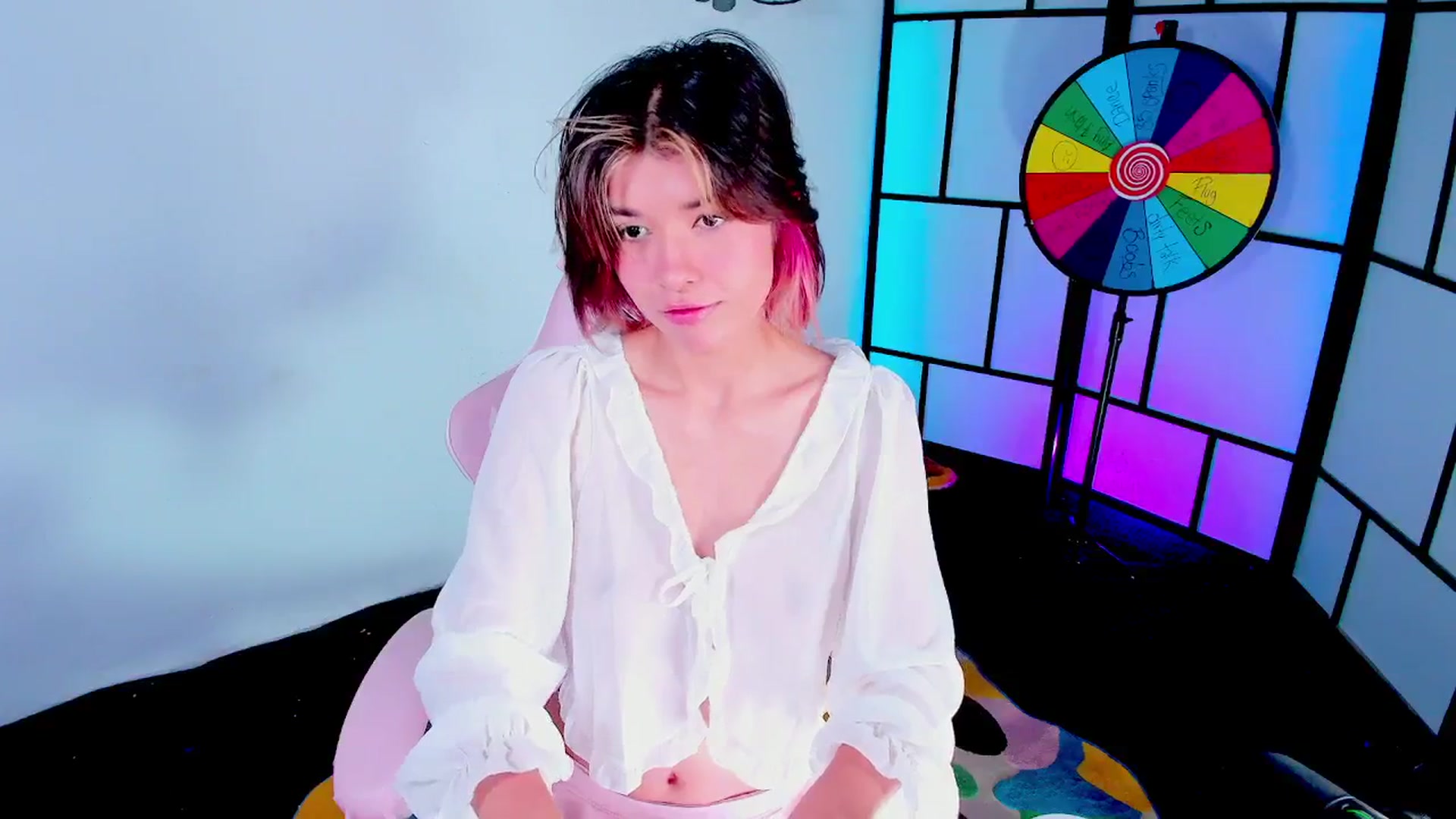 Gallery image thumbnail from Agostinha_Red's myfreecams stream on, 07/23/2025, 06:09 image 2 of 20