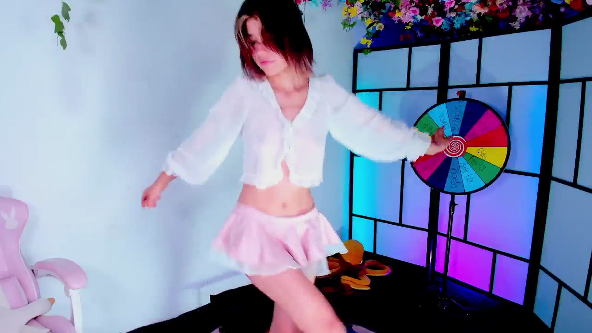 Gallery image thumbnail from Agostinha_Red's myfreecams stream on, 07/23/2025, 06:09 image 8 of 20