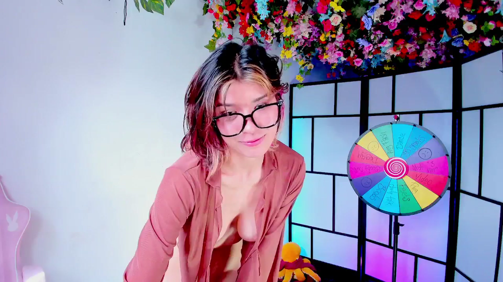 Gallery image thumbnail from Agostinha_Red's myfreecams stream on, 07/26/2025, 09:24 image 14 of 20