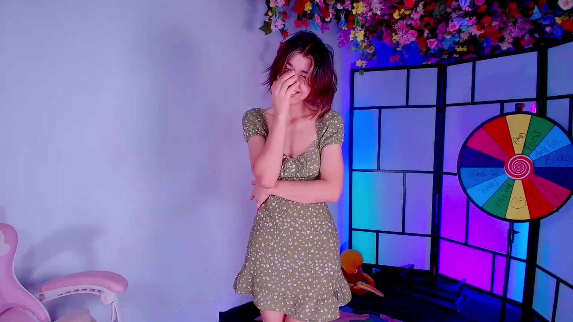 Gallery image thumbnail from Agostinha_Red's myfreecams stream on, 08/04/2025, 08:44 image 20 of 20