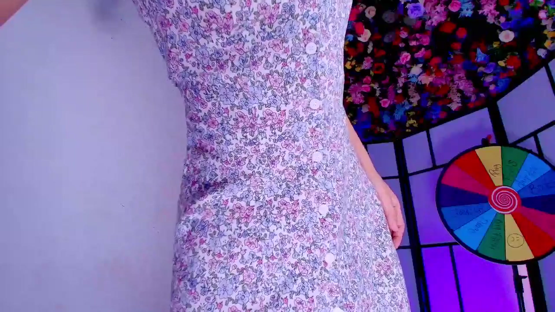 Gallery image thumbnail from Agostinha_Red's myfreecams stream on, 08/06/2025, 05:23 image 14 of 20