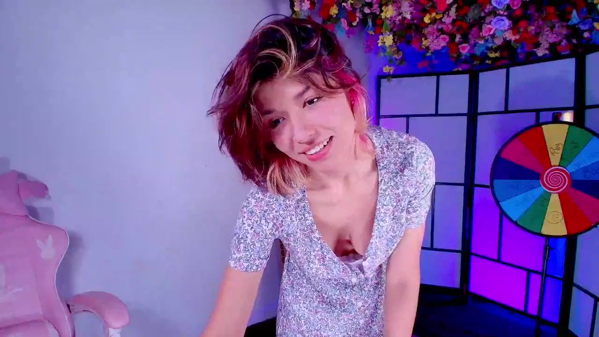 Gallery image thumbnail from Agostinha_Red's myfreecams stream on, 08/06/2025, 05:23 image 5 of 20