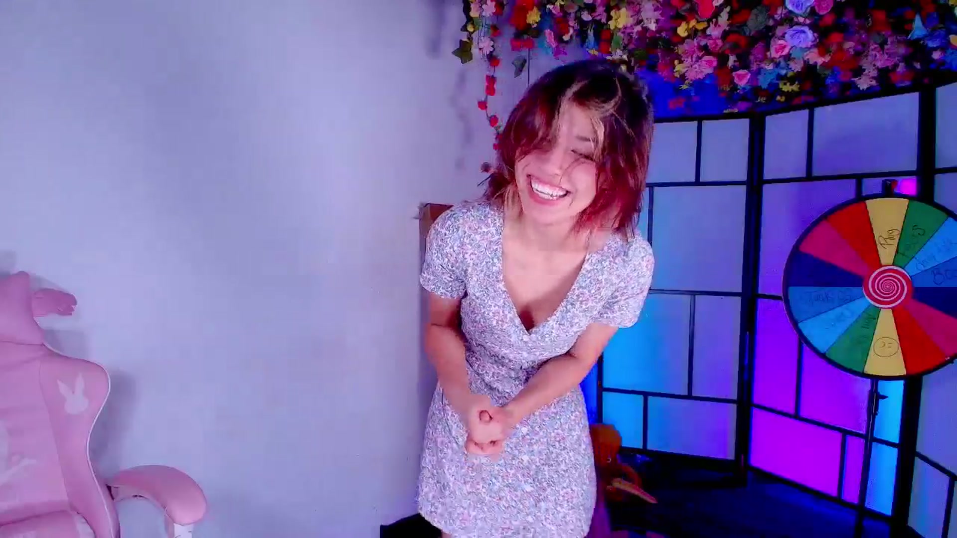 Gallery image thumbnail from Agostinha_Red's myfreecams stream on, 08/06/2025, 05:23 image 3 of 20
