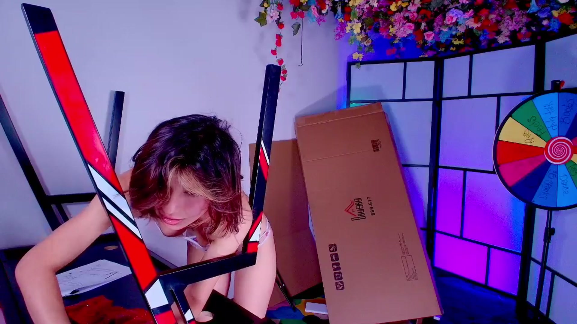 Gallery image thumbnail from Agostinha_Red's myfreecams stream on, 08/06/2025, 07:07 image 12 of 20