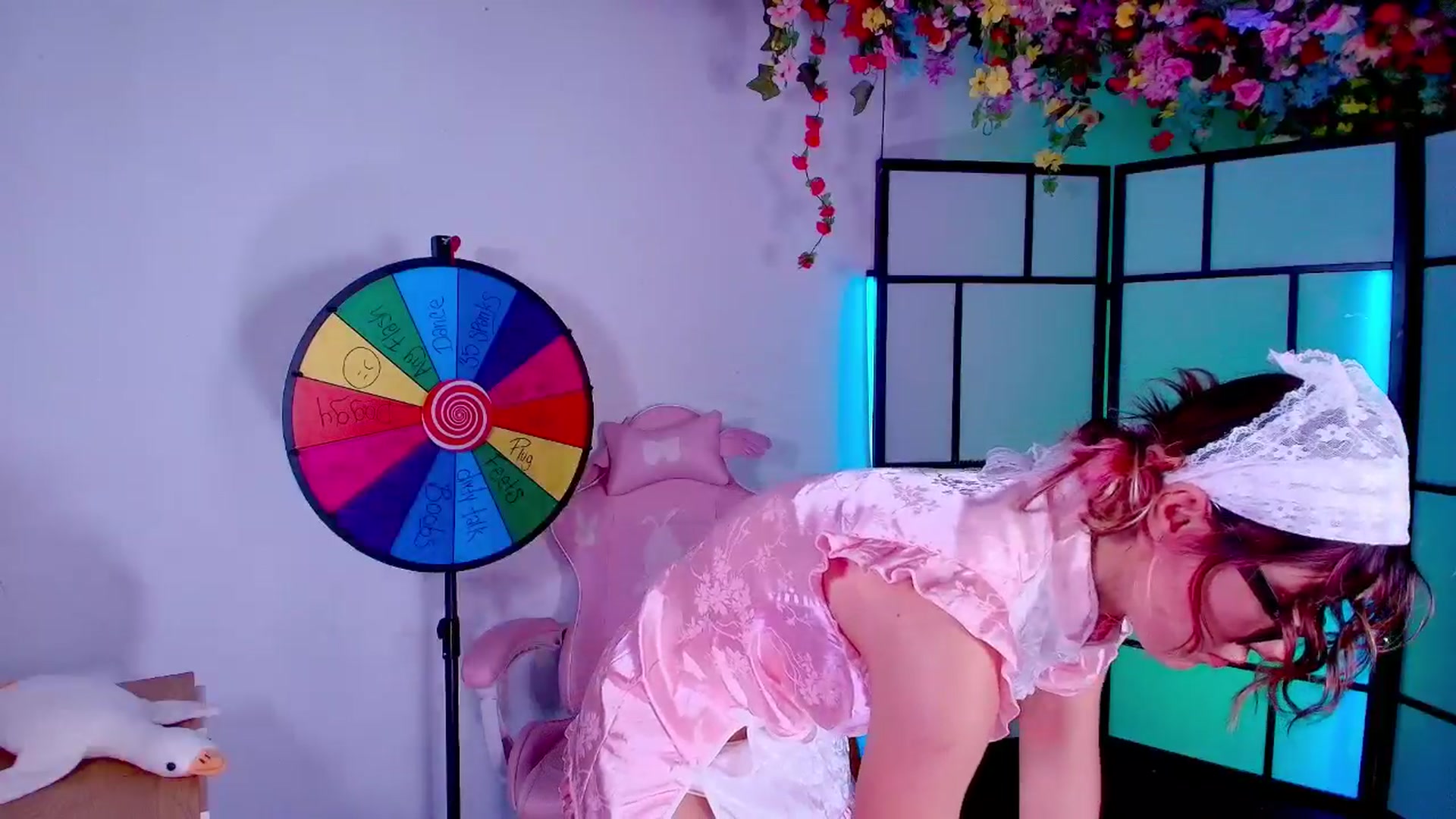Gallery image thumbnail from Agostinha_Red's myfreecams stream on, 08/10/2025, 06:17 image 6 of 20