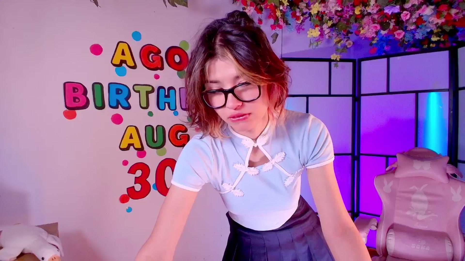Gallery image thumbnail from Agostinha_Red's myfreecams stream on, 08/28/2025, 03:19 image 8 of 20