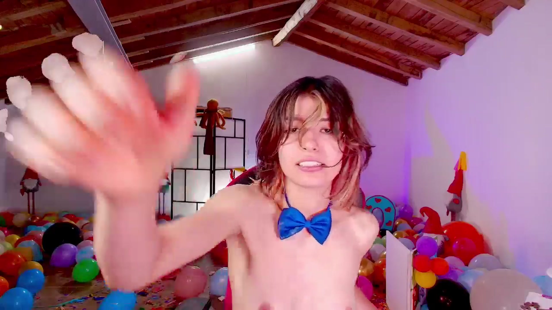Gallery image thumbnail from Agostinha_Red's myfreecams stream on, 08/31/2025, 07:54 image 15 of 20