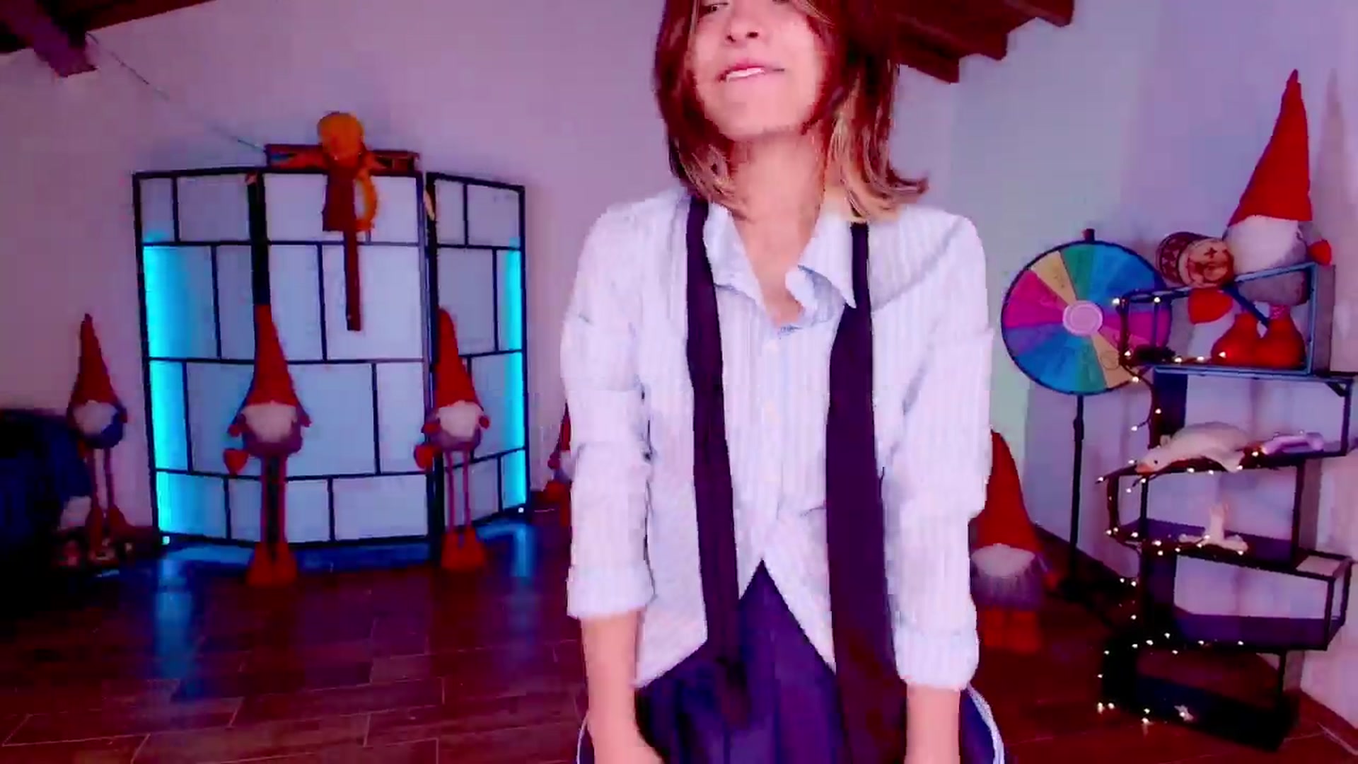 Gallery image thumbnail from Agostinha_Red's myfreecams stream on, 09/29/2025, 24:12 image 10 of 20