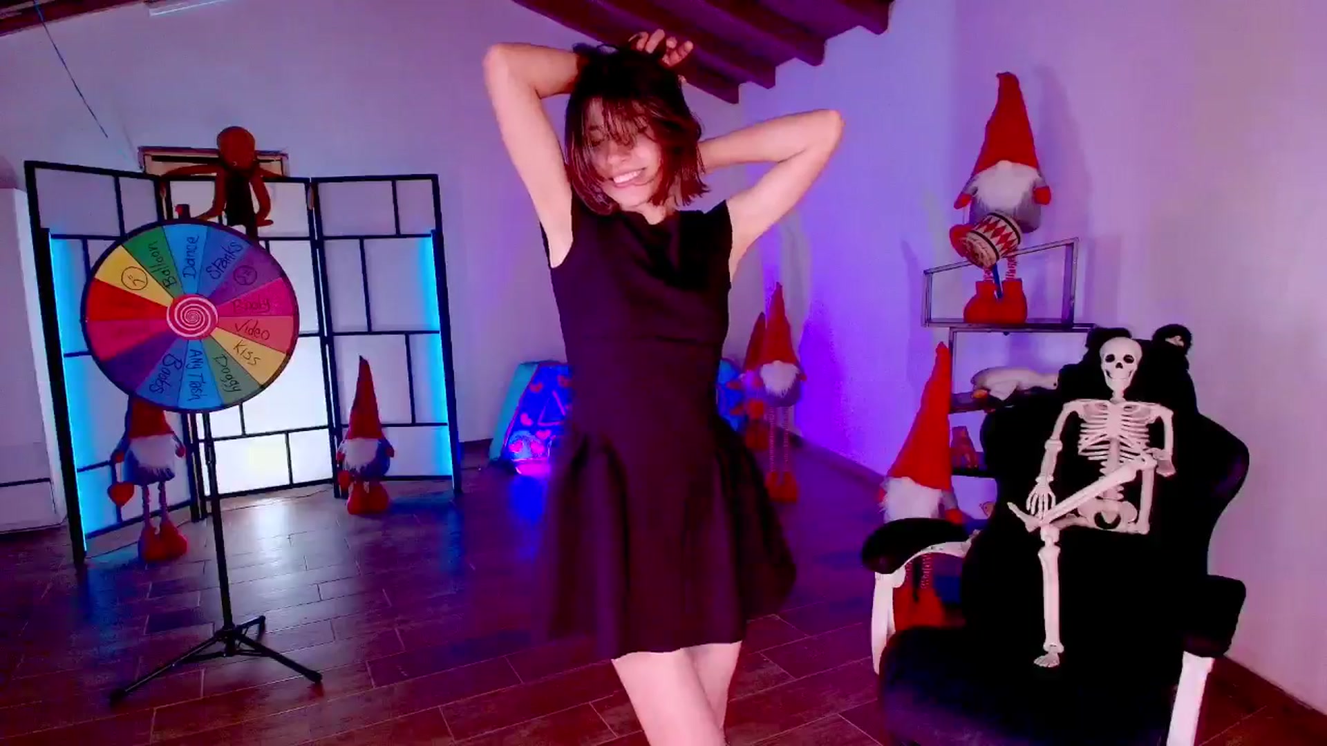 Gallery image thumbnail from Agostinha_Red's myfreecams stream on, 10/26/2025, 24:03 image 15 of 20