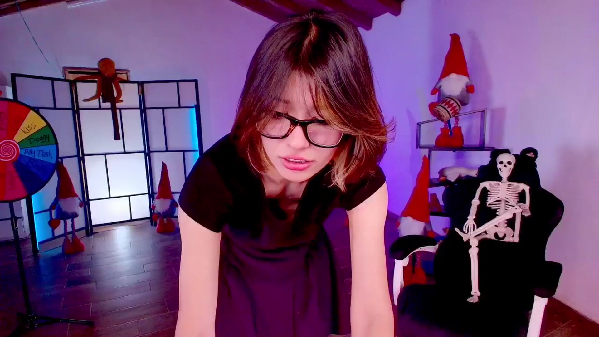 Gallery image thumbnail from Agostinha_Red's myfreecams stream on, 10/26/2025, 24:03 image 20 of 20