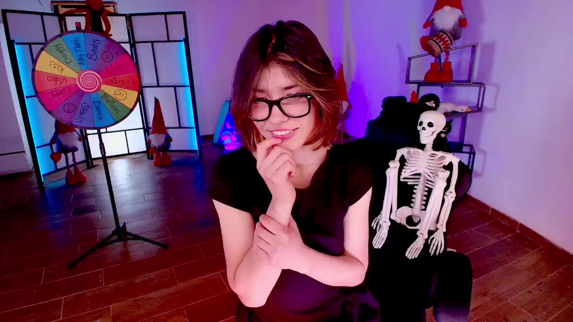 Gallery image thumbnail from Agostinha_Red's myfreecams stream on, 10/26/2025, 01:28 image 13 of 20