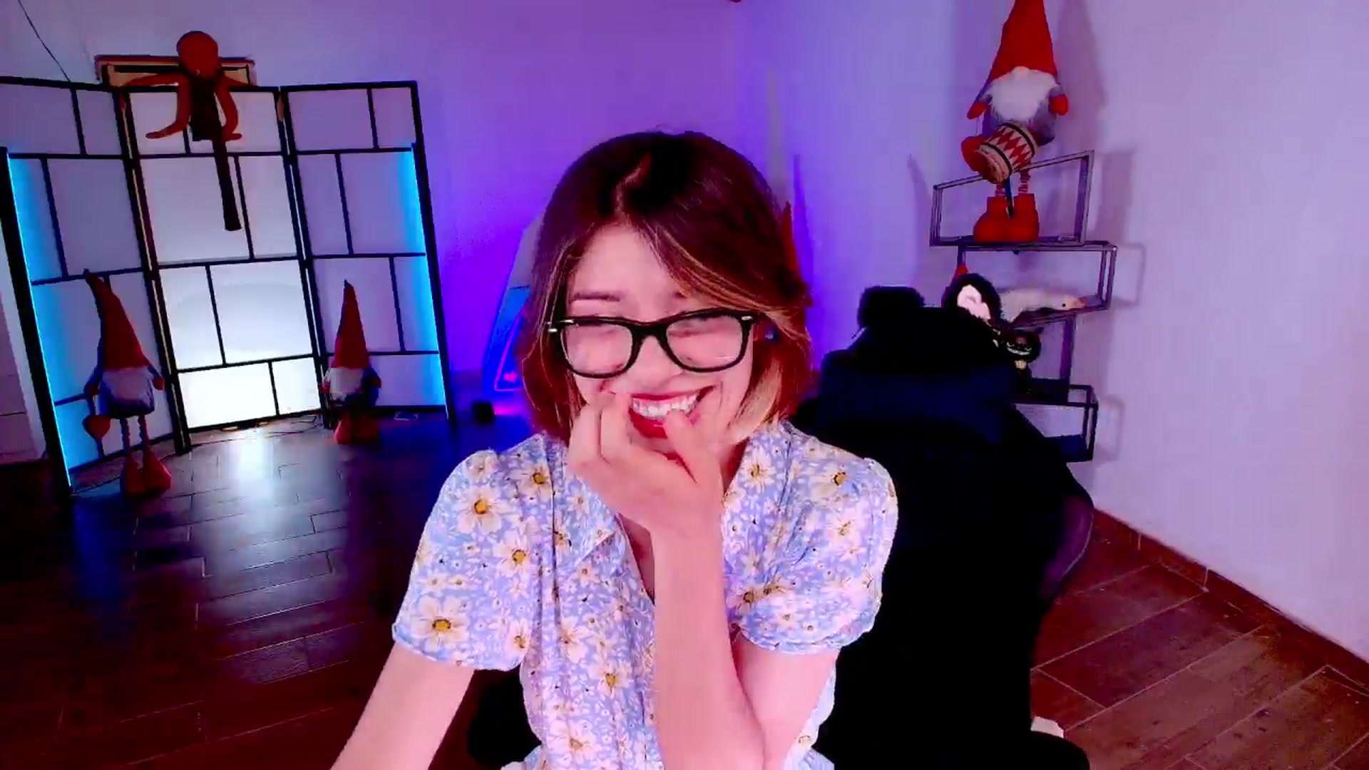 Gallery image thumbnail from Agostinha_Red's myfreecams stream on, 10/29/2025, 22:59 image 14 of 20