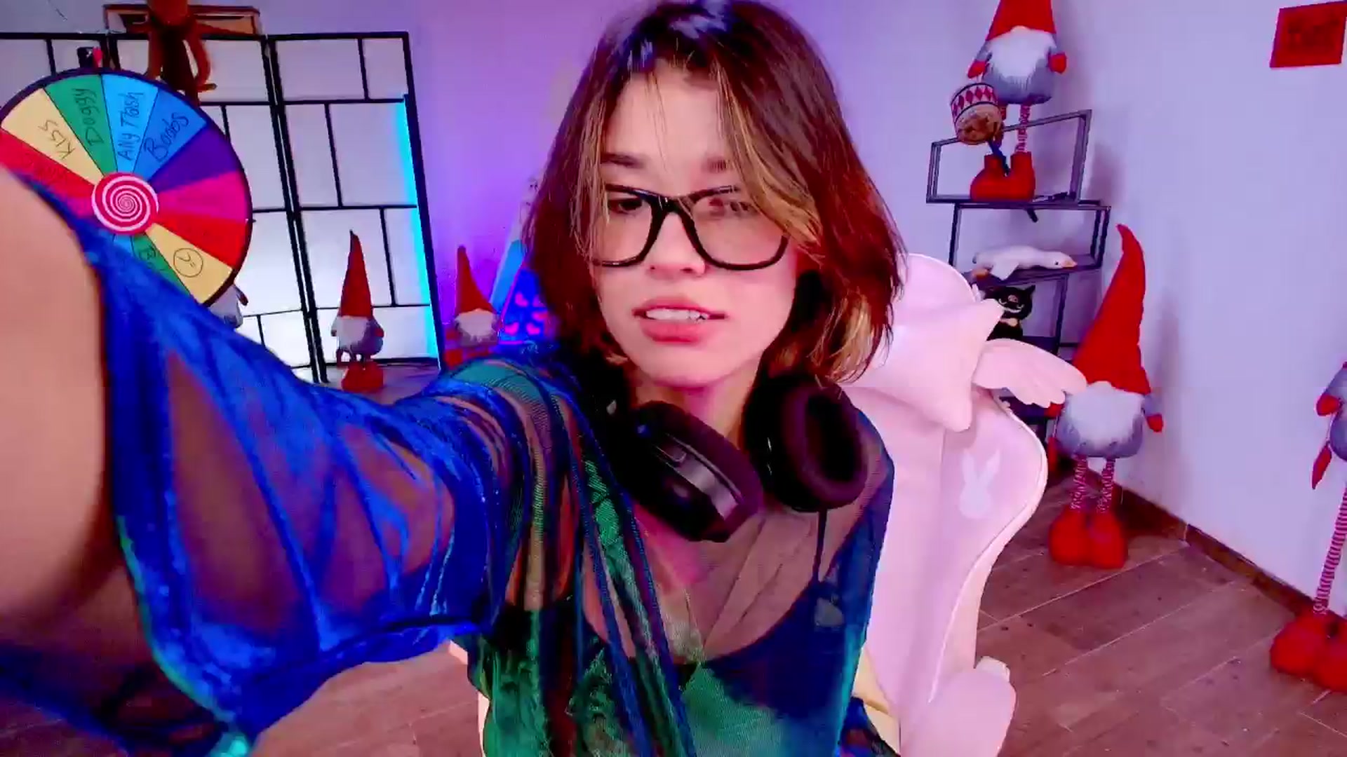 Gallery image thumbnail from Agostinha_Red's myfreecams stream on, 11/10/2025, 11:52 image 13 of 20