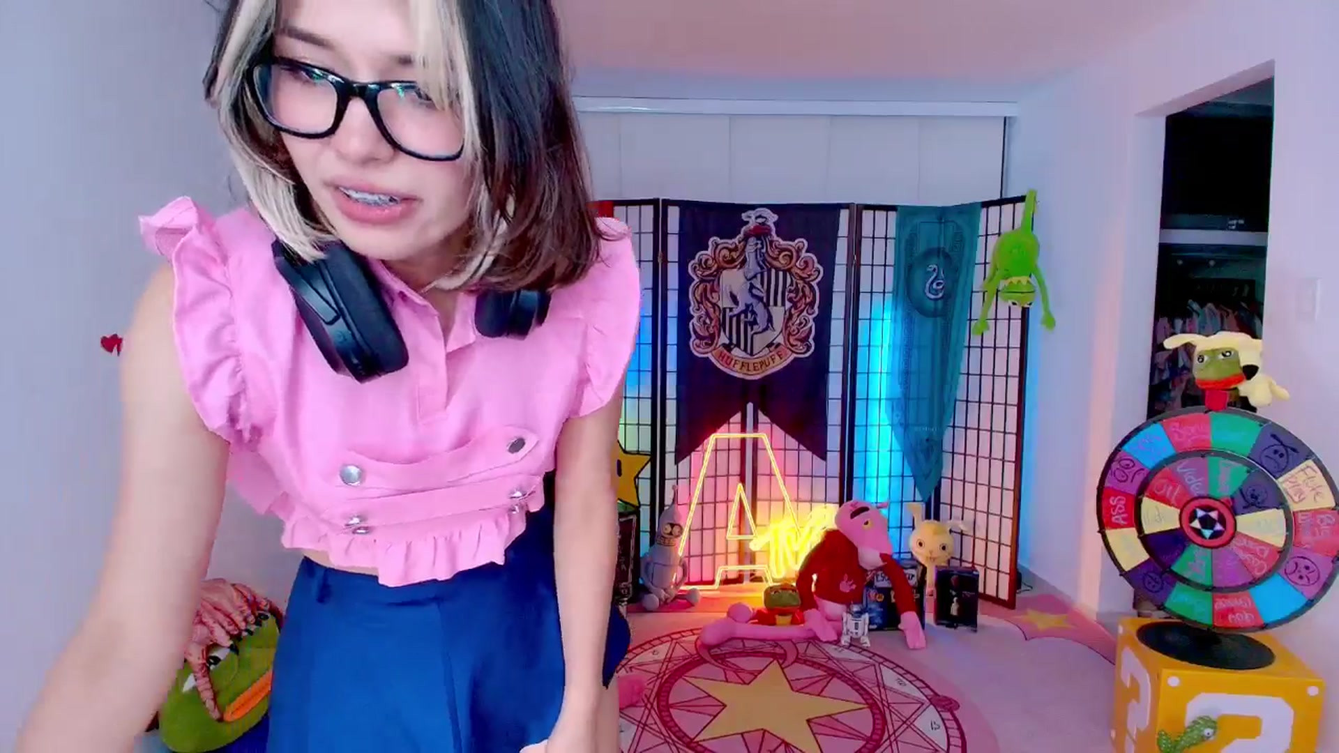 Gallery image thumbnail from Agostinha_Red's myfreecams stream on, 01/29/2026, 01:25 image 7 of 20