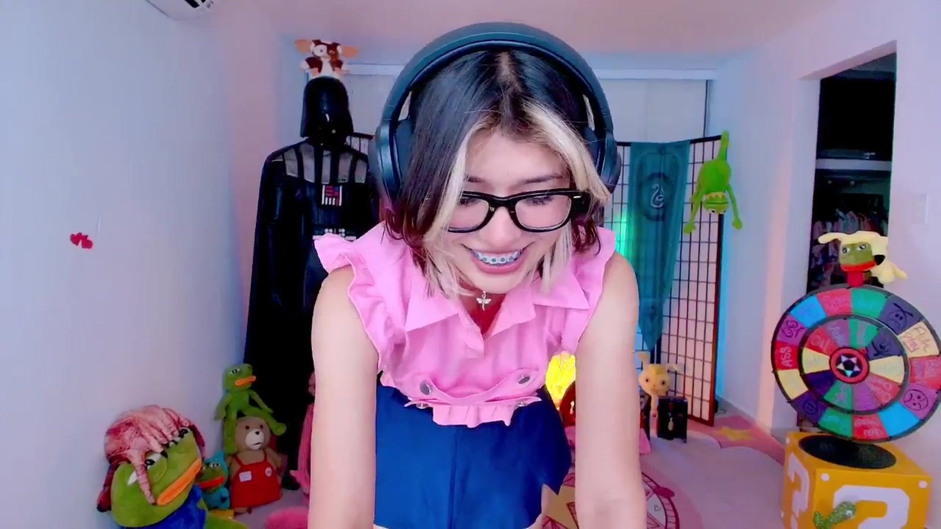 Gallery image thumbnail from Agostinha_Red's myfreecams stream on, 01/29/2026, 01:25 image 8 of 20