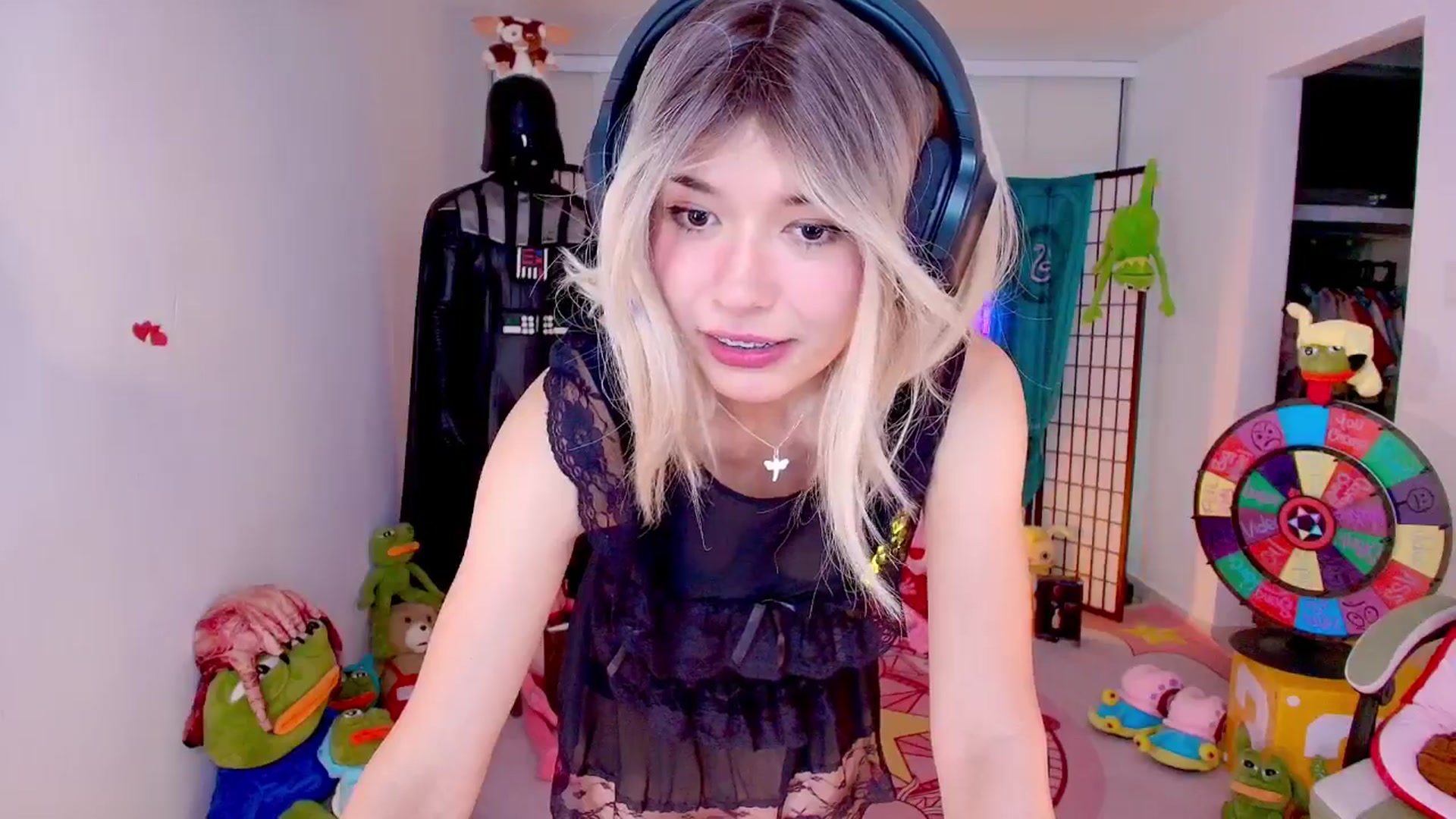 Gallery image thumbnail from Agostinha_Red's myfreecams stream on, 02/01/2026, 24:14 image 3 of 20