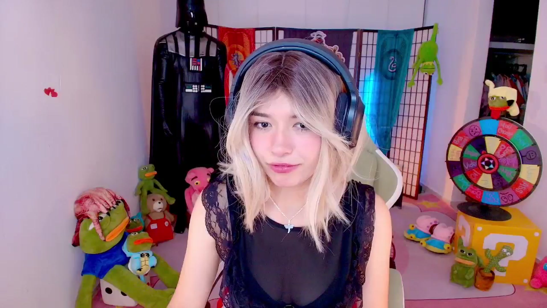 Gallery image thumbnail from Agostinha_Red's myfreecams stream on, 02/01/2026, 24:14 image 6 of 20