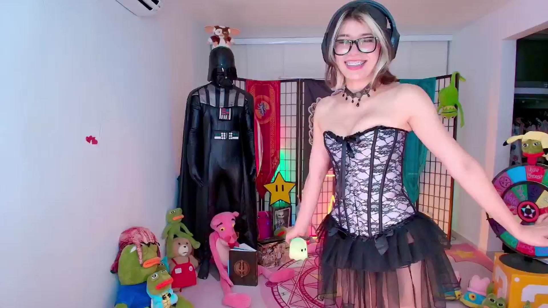 Gallery image thumbnail from Agostinha_Red's myfreecams stream on, 02/13/2026, 24:49 image 1 of 20