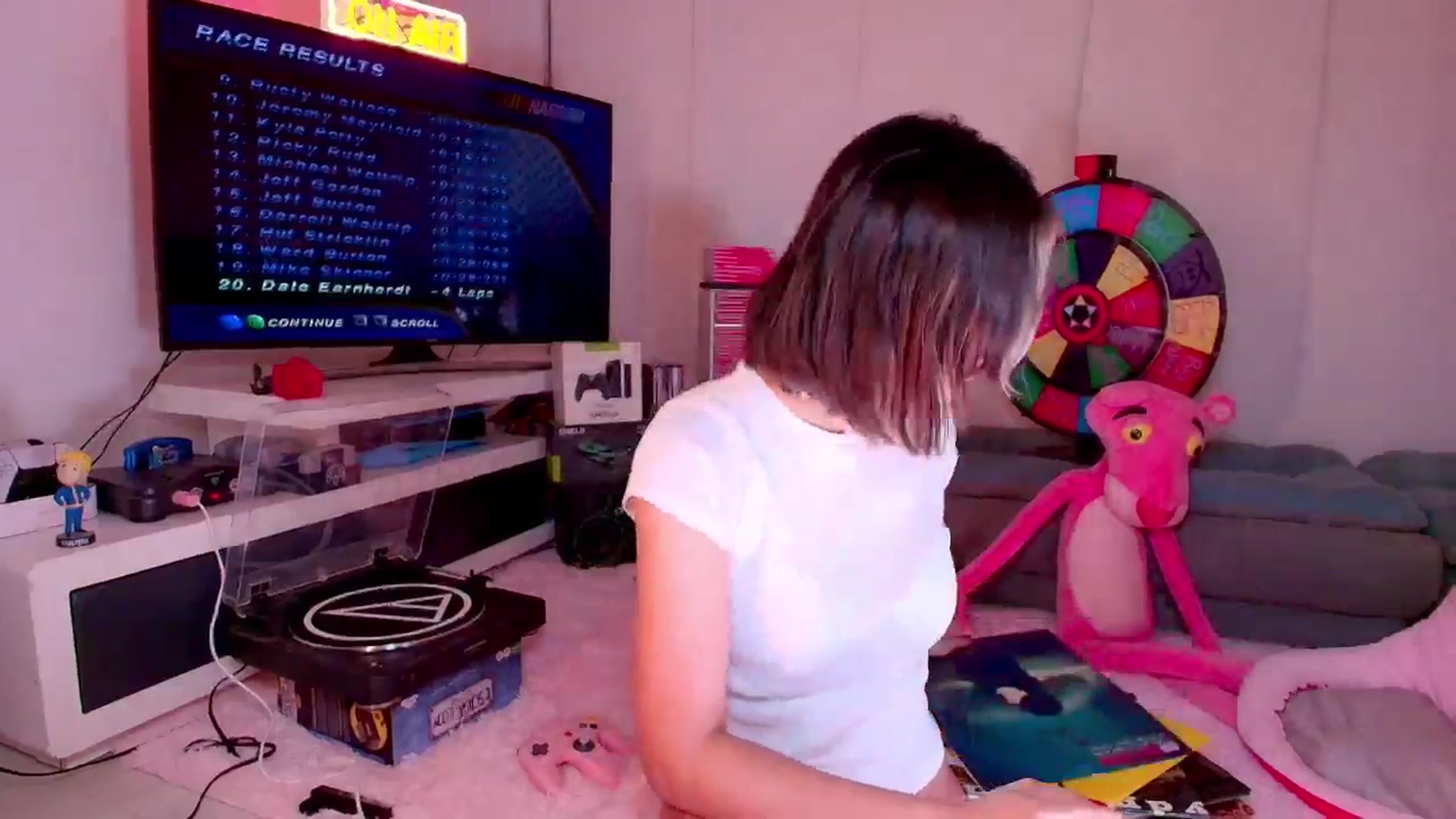 Gallery image thumbnail from Agostinha_Red's myfreecams stream on, 02/15/2026, 07:53 image 8 of 20