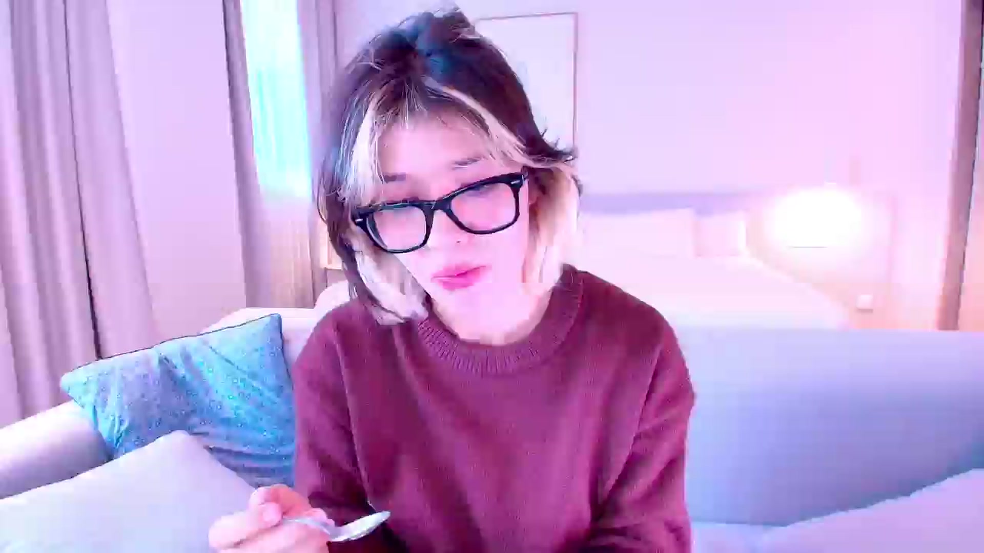 Gallery image thumbnail from Agostinha_Red's myfreecams stream on, 03/22/2026, 10:21 image 1 of 20