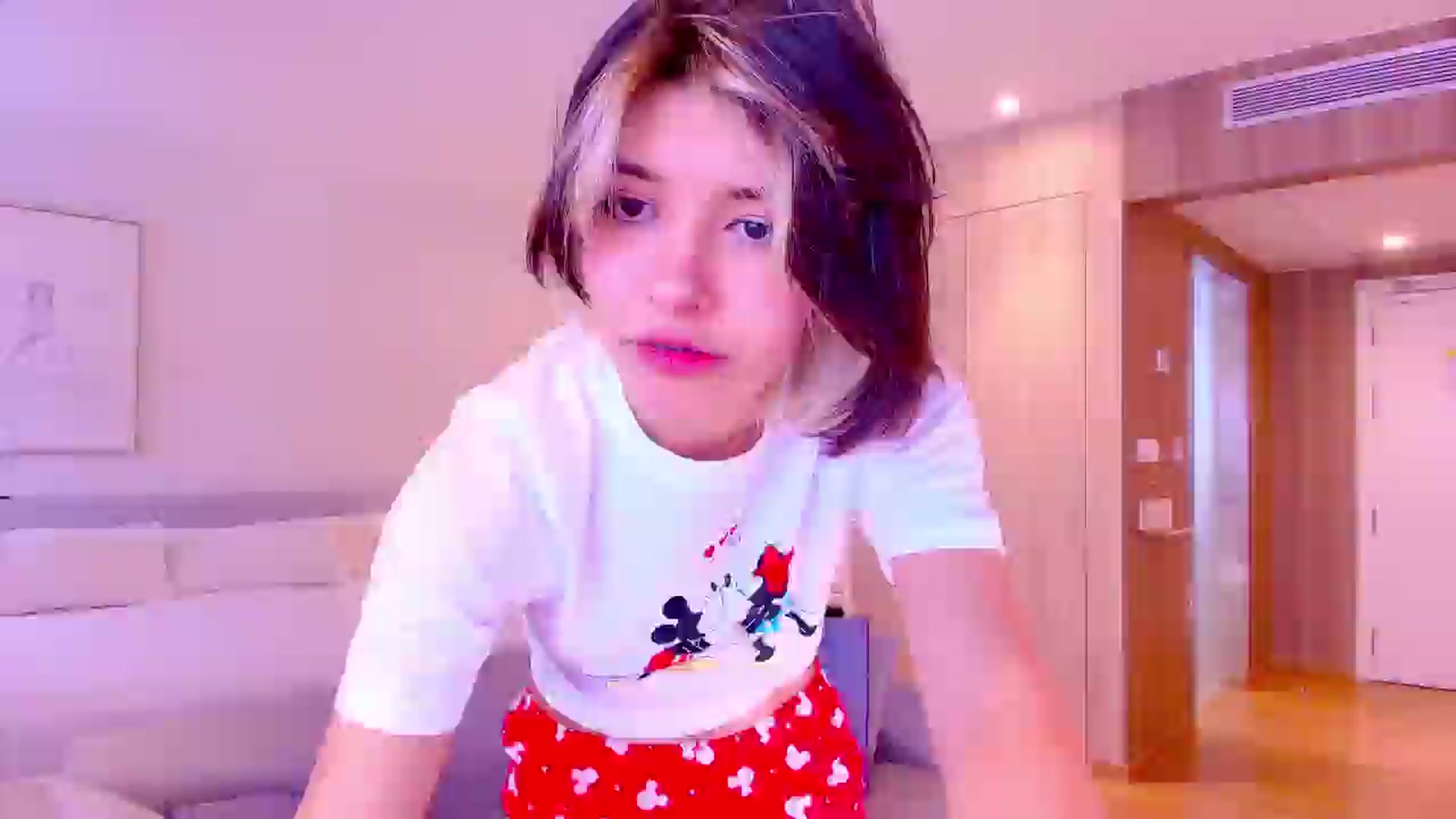Gallery image thumbnail from Agostinha_Red's myfreecams stream on, 03/24/2026, 10:31 image 17 of 20