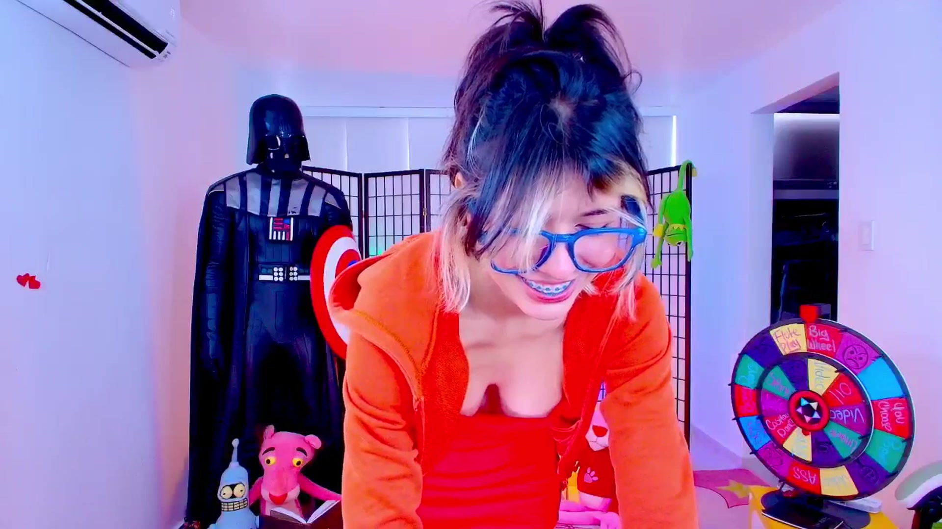 Gallery image thumbnail from Agostinha_Red's myfreecams stream on, 04/07/2026, 14:10 image 17 of 20