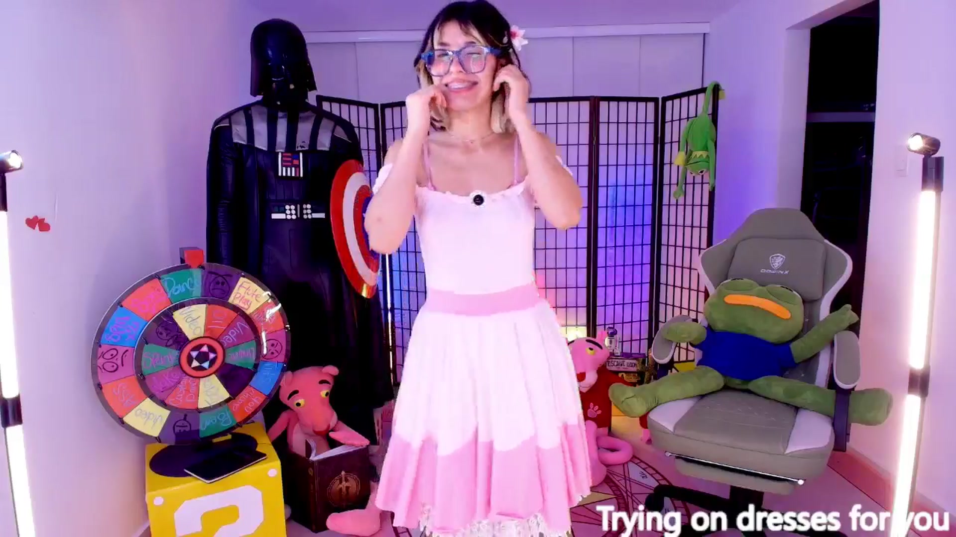 Gallery image thumbnail from Agostinha_Red's myfreecams stream on, 04/14/2026, 01:28 image 7 of 20
