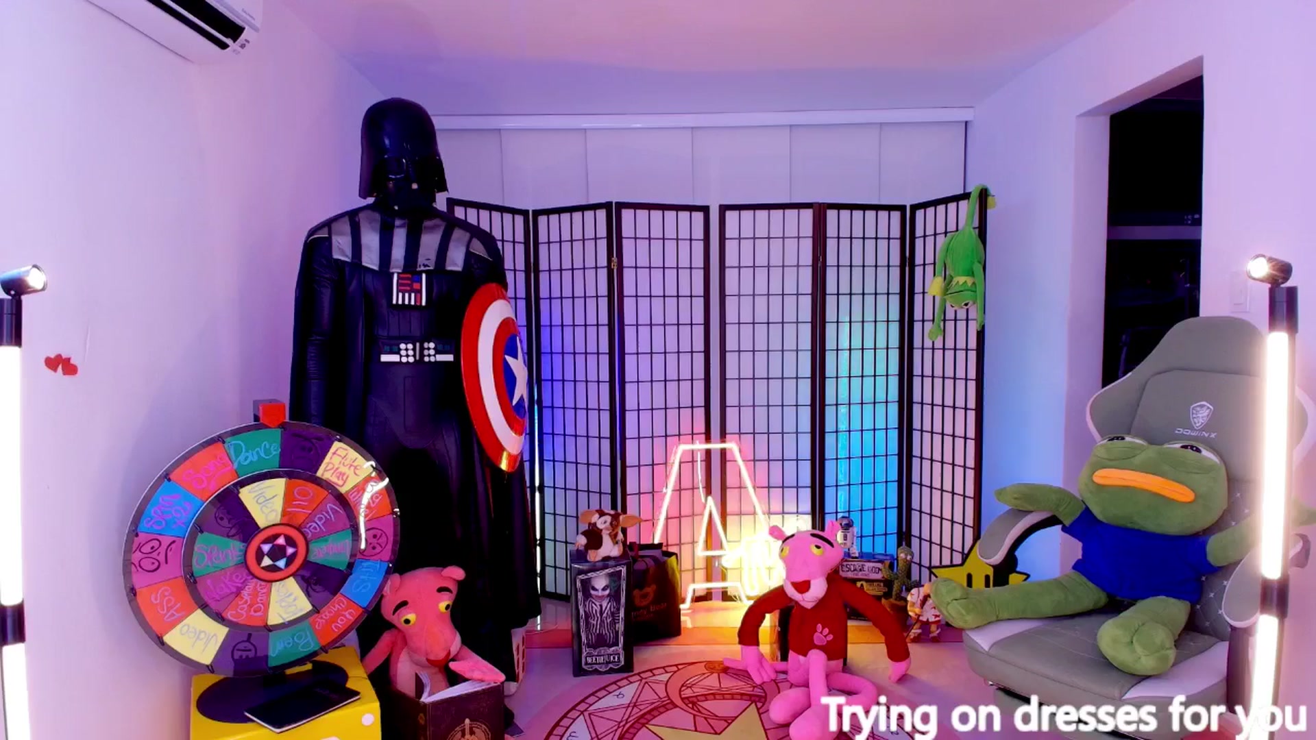 Gallery image thumbnail from Agostinha_Red's myfreecams stream on, 04/14/2026, 01:28 image 2 of 20