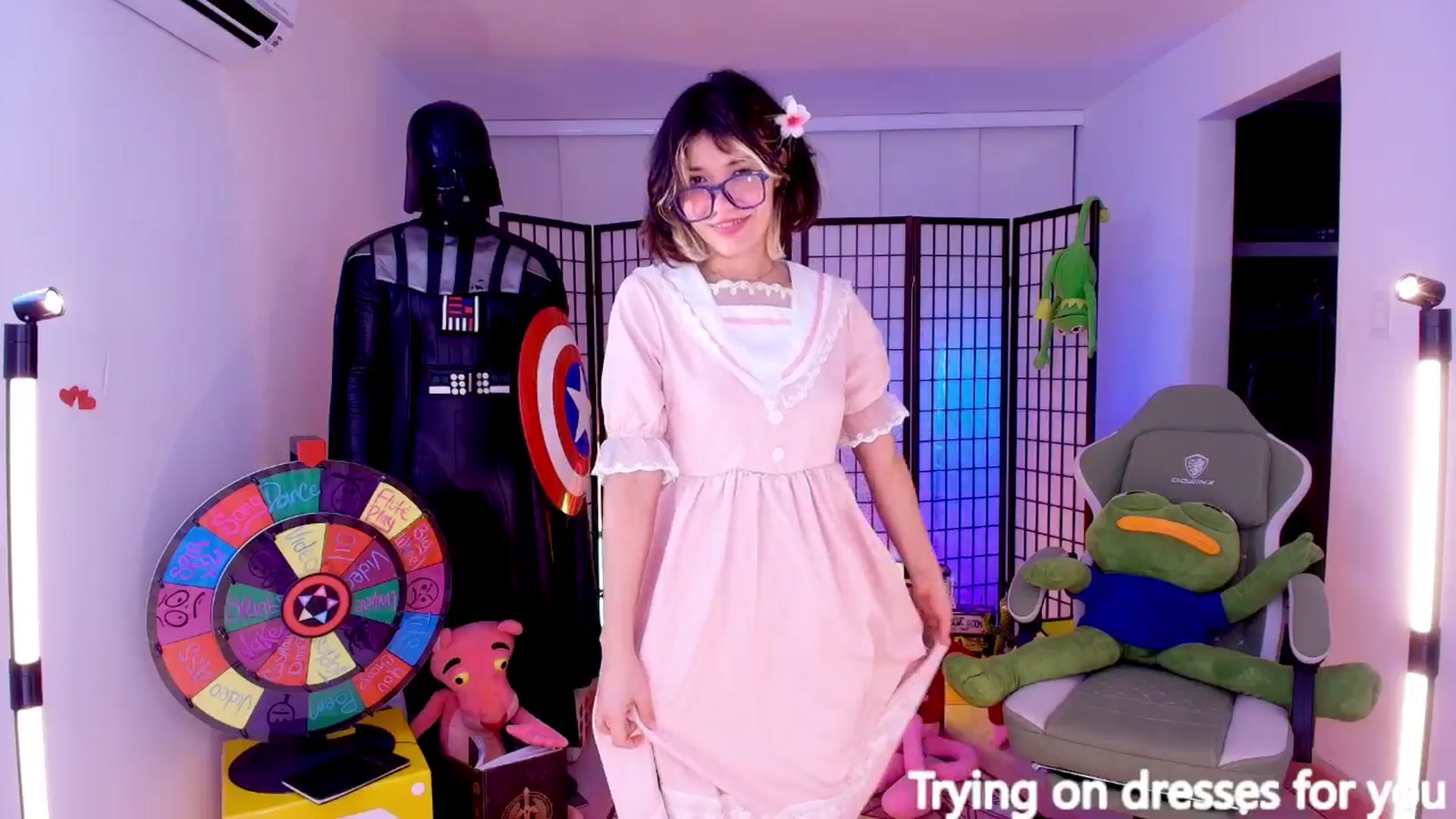 Gallery image thumbnail from Agostinha_Red's myfreecams stream on, 04/14/2026, 01:28 image 18 of 20