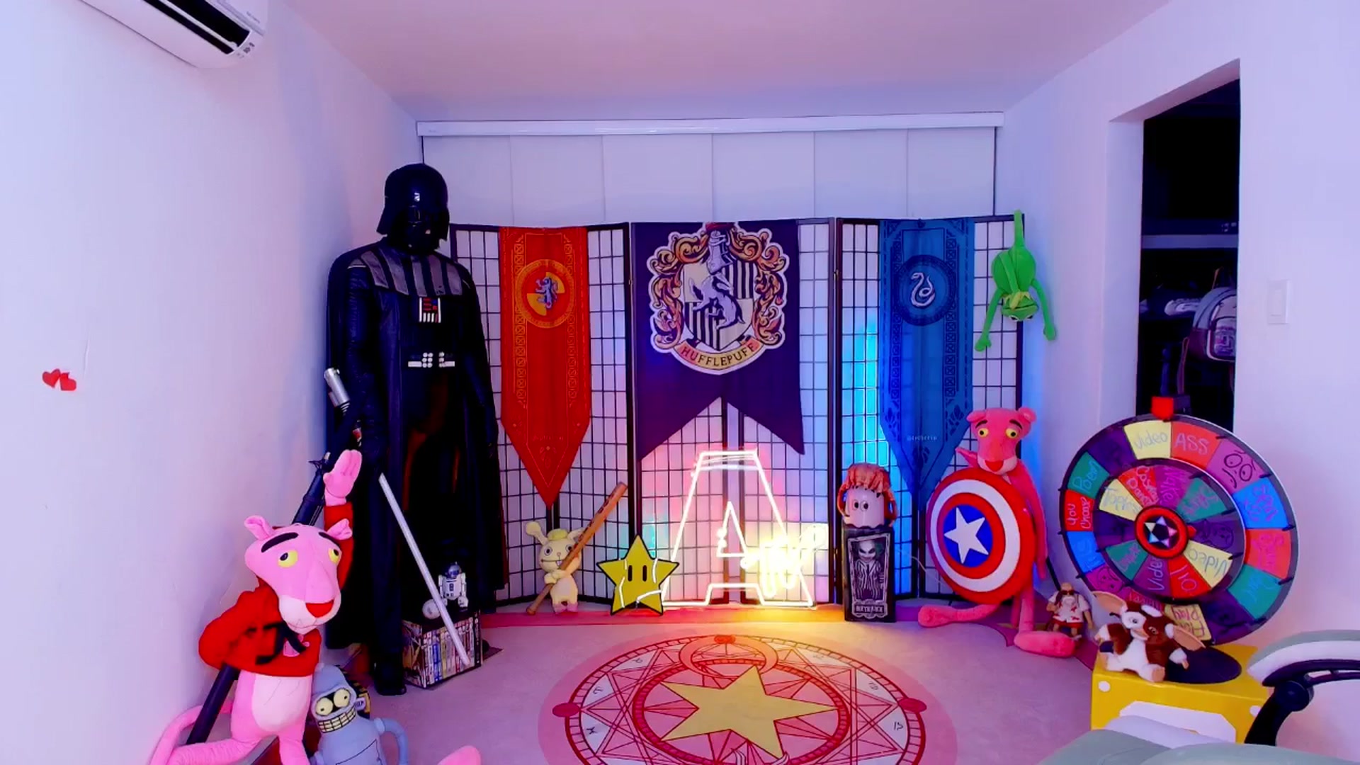 Gallery image thumbnail from Agostinha_Red's myfreecams stream on, 04/19/2026, 07:26 image 18 of 20