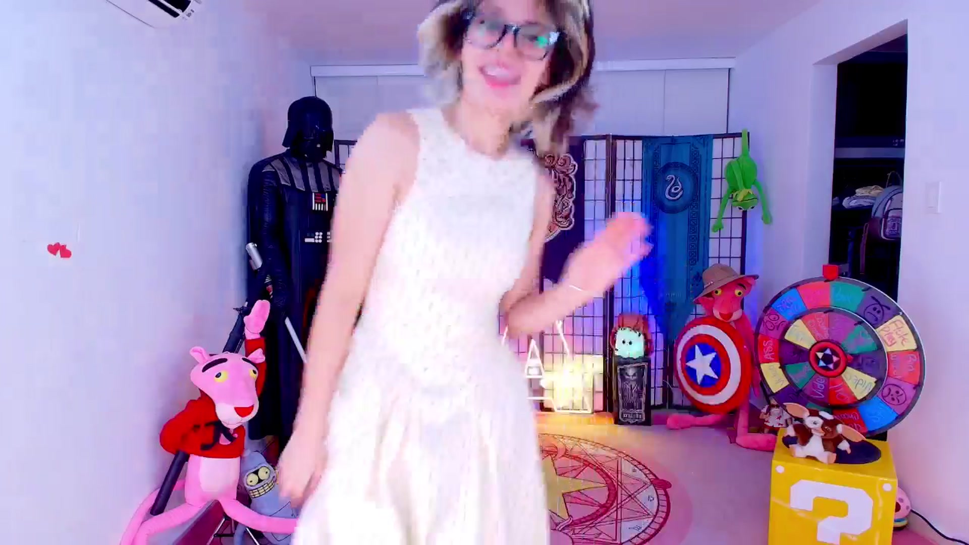 Gallery image thumbnail from Agostinha_Red's myfreecams stream on, 04/21/2026, 04:10 image 18 of 20