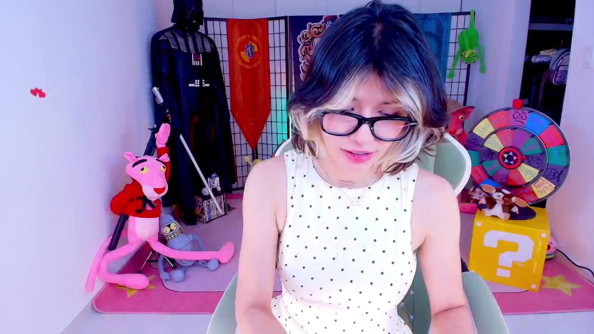 Gallery image thumbnail from Agostinha_Red's myfreecams stream on, 04/21/2026, 05:55 image 10 of 20