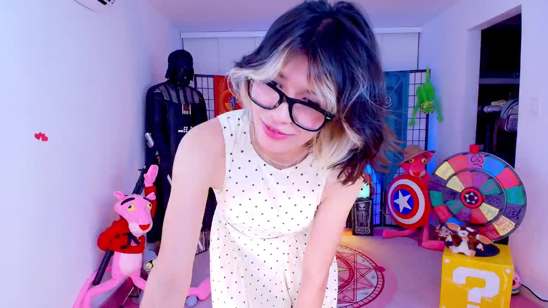 Gallery image thumbnail from Agostinha_Red's myfreecams stream on, 04/21/2026, 05:55 image 14 of 20