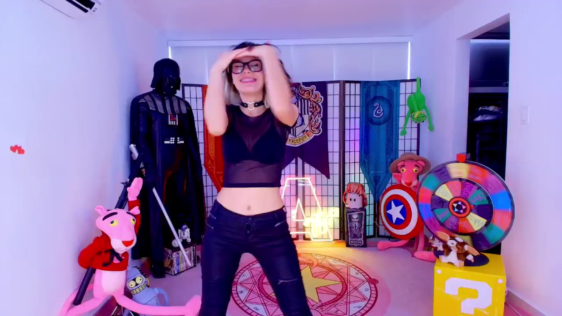 Gallery image thumbnail from Agostinha_Red's myfreecams stream on, 04/25/2026, 21:42 image 5 of 20