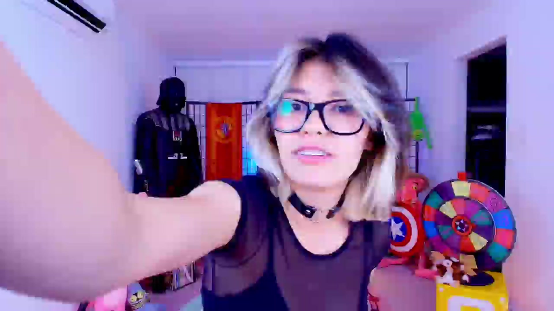 Gallery image thumbnail from Agostinha_Red's myfreecams stream on, 04/26/2026, 24:38 image 4 of 20